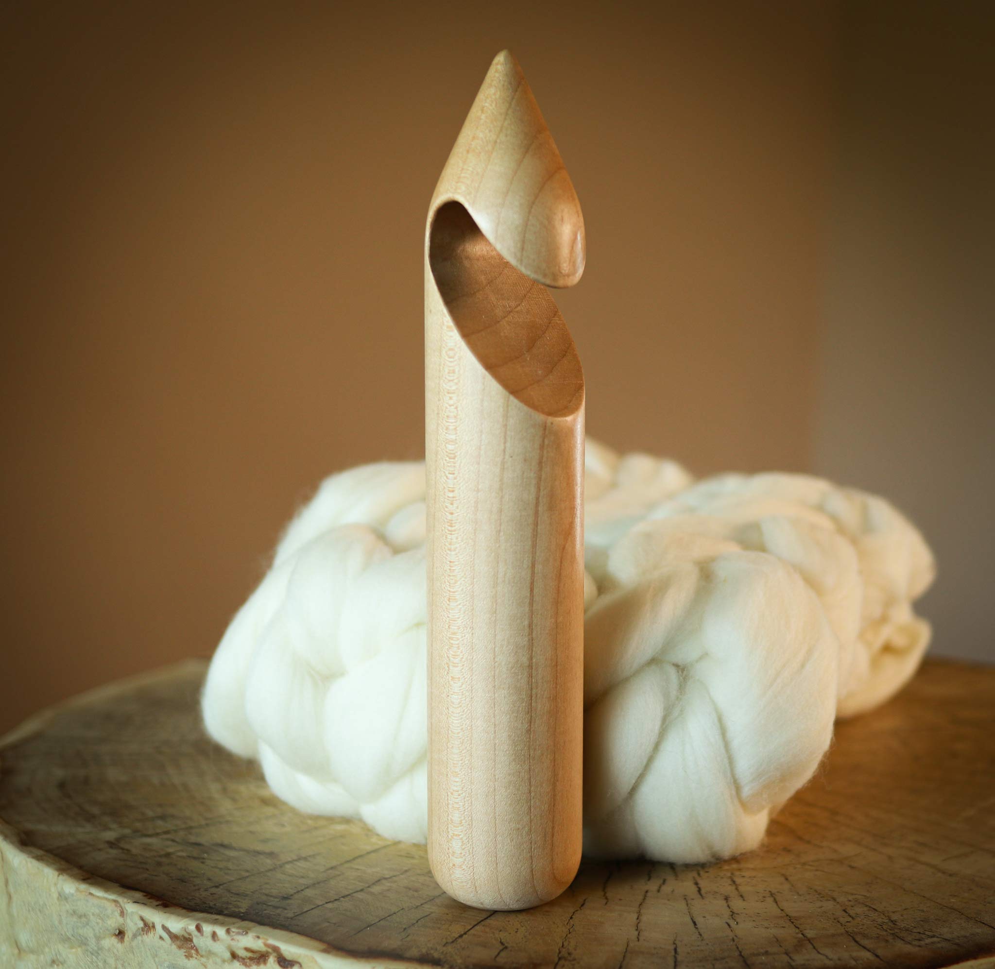 40mm Large Wooden Crochet Hook - Handmade Extra Wide Crochet Needle for Chunky Yarn & Extreme Crochet Projects - Perfect for Blankets, Scarves & Oversized DIY Crafts