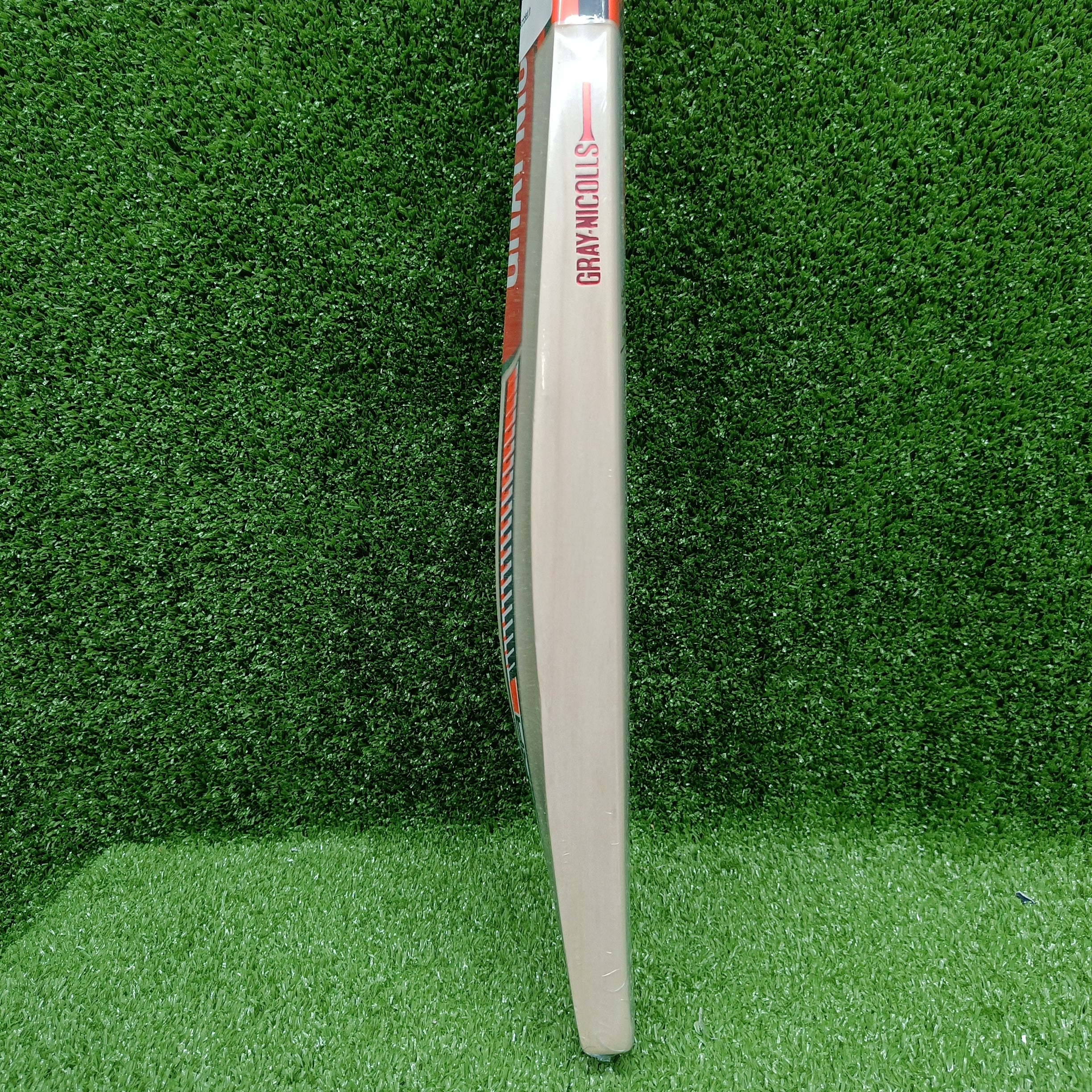 Gray Nicolls 8 Cobra Junior/Youth English Willow Cricket Bat - Perfect for Youth Cricket Training & Matches