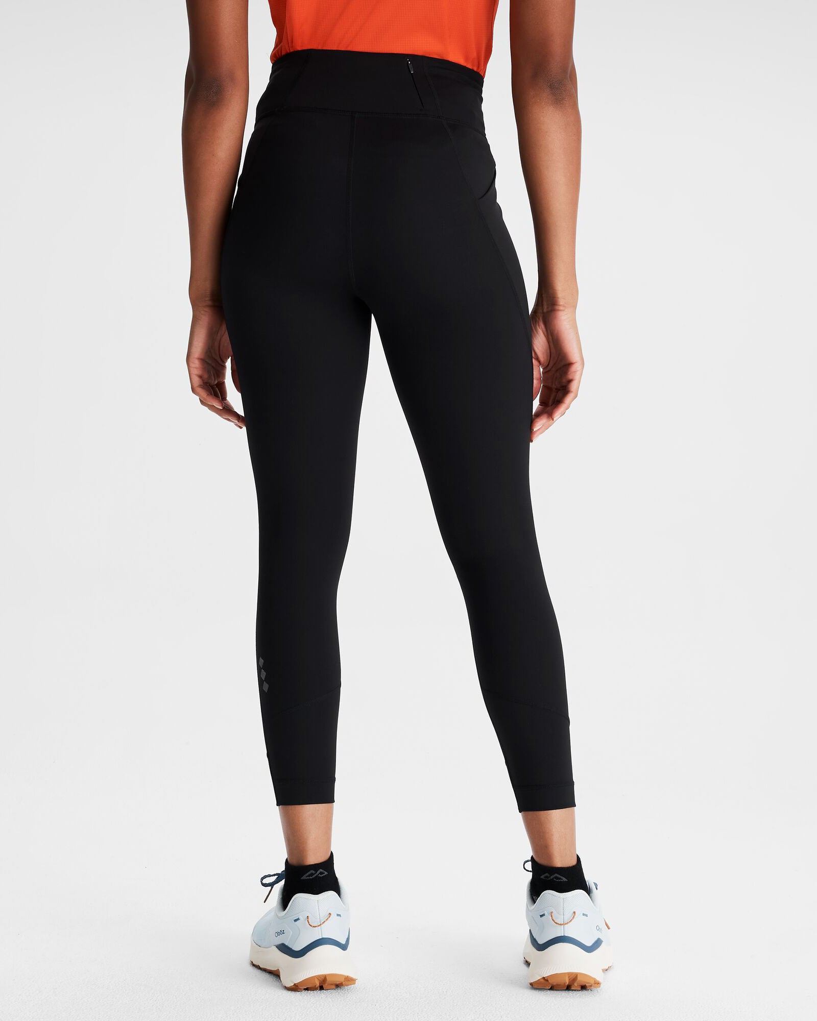 Women's Seeker 7/8 Leggings - Black Stingray | High-Waisted Yoga Pants for Workout & Lounge | Perfect for Yoga, Running & Everyday Wear