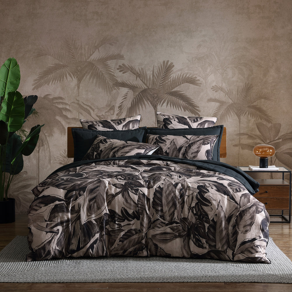 Elio Black Quilt Cover Set - Queen Size Bedding for Luxurious Comfort | Perfect for Master Bedrooms, Guest Rooms & Cozy Home Decor