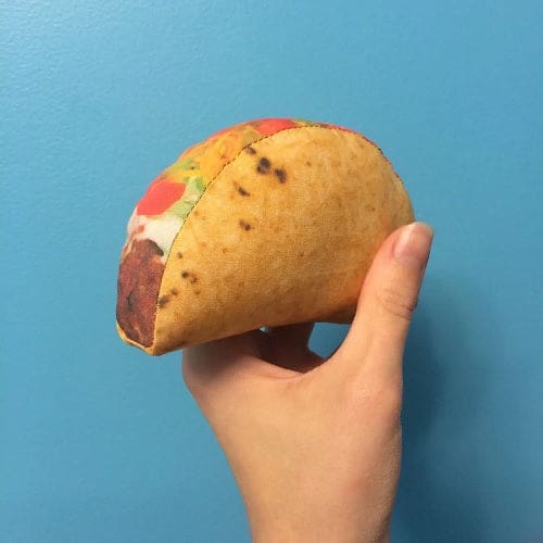 Interactive Beef Taco Cat Toy - Fun Chew & Chase Toy for Kittens & Adult Cats - Perfect for Playtime, Training & Boredom Relief