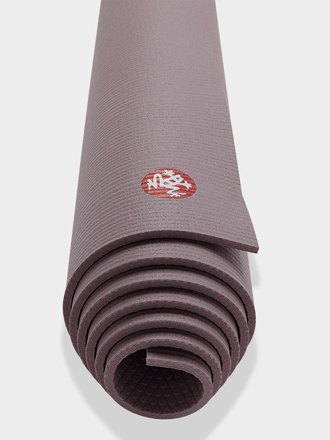 Premium Manduka PRO Yoga Mat 6mm - Extra Thick Non-Slip Eco-Friendly Exercise Mat for Hot Yoga, Pilates & Home Workouts - Ideal for Professional Yogis & Fitness Enthusiasts