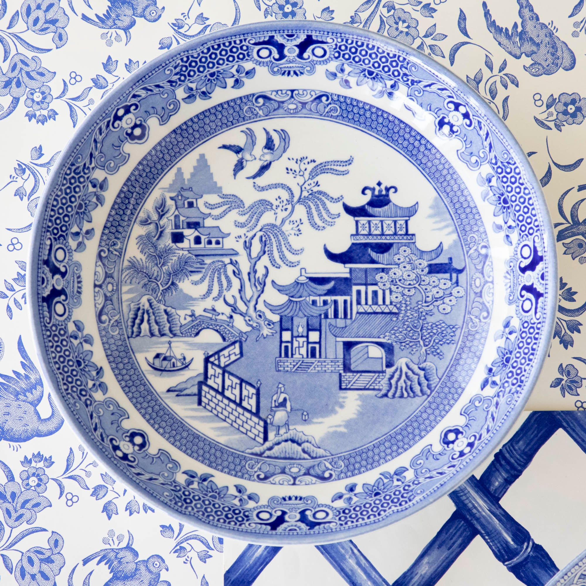 Blue Willow Dinnerware Set by Burleigh – Elegant English Bone China Plates, Bowls & Cups – Perfect for Formal Dining, Tea Parties & Home Decor