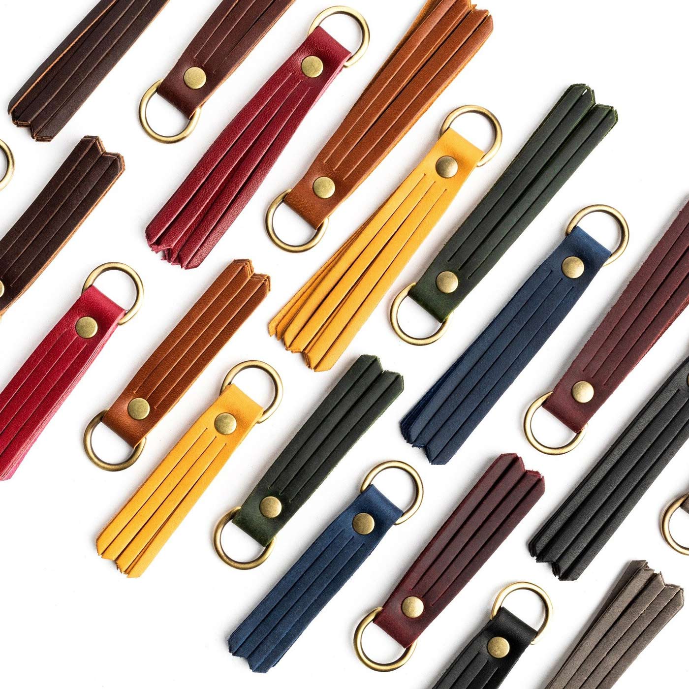 Stylish Tassel Keychain for Women & Men - Trendy Fashion Accessory for Keys, Bags & Backpacks - Perfect Gift for Travel, Office & Daily Use
