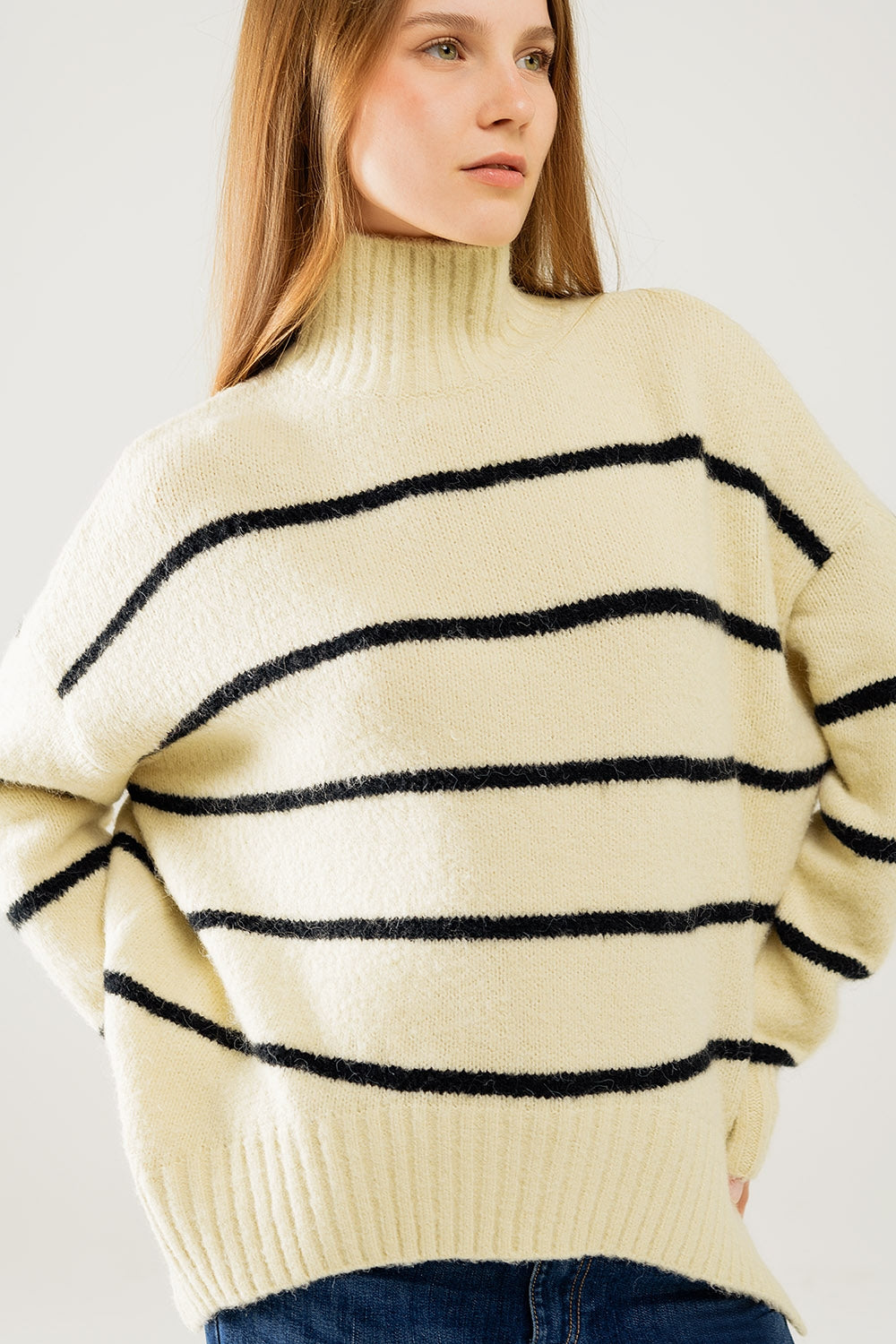 Oversized Black Striped Pullover Sweater - Women's Casual Knitwear for Fall & Winter | Perfect for Layering, Lounging, and Weekend Outfits