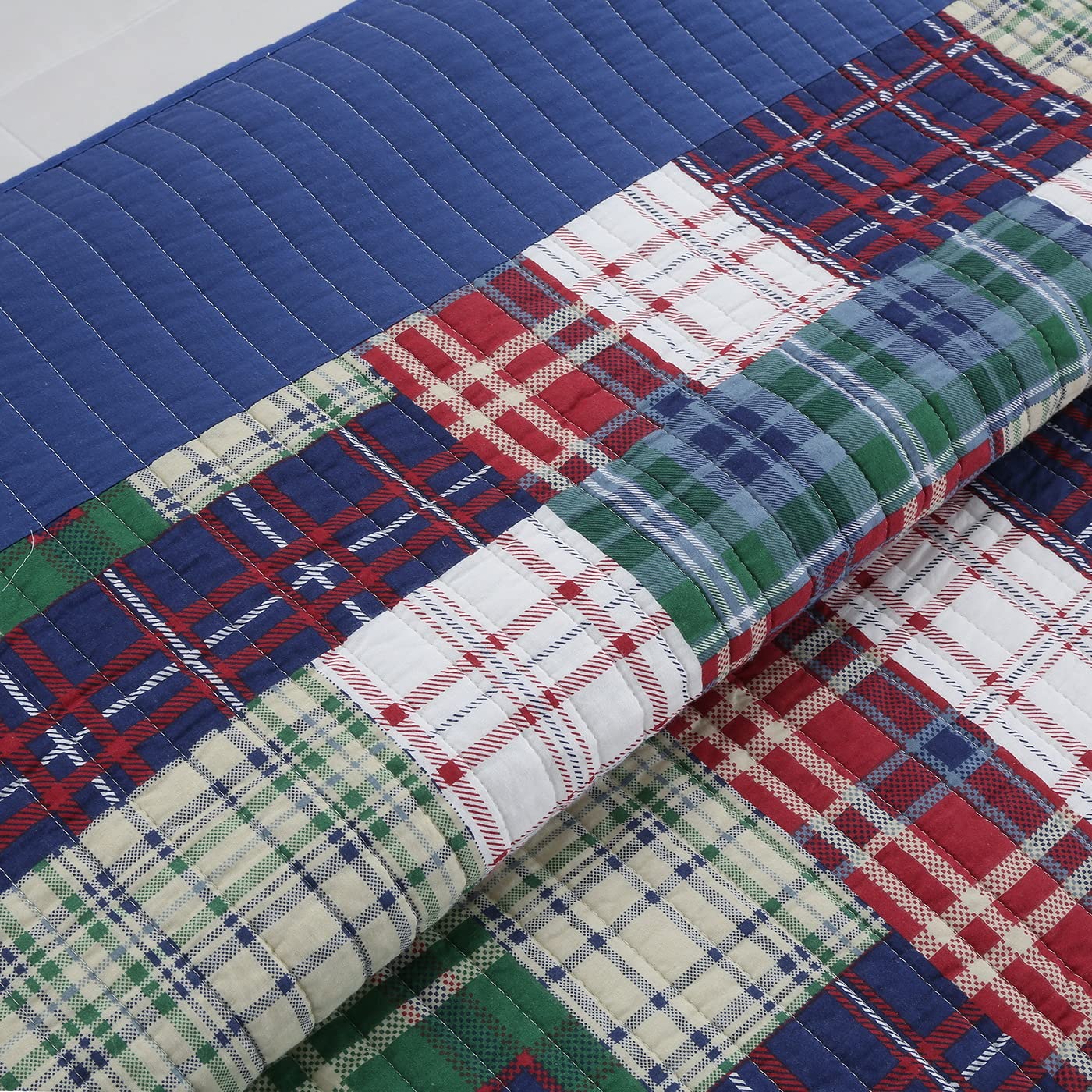 Tartan Plaid Reversible 3-Piece Quilt Set - 100% Cotton Full/Queen Size Bedding - Cozy Bedroom Decor for Fall & Winter