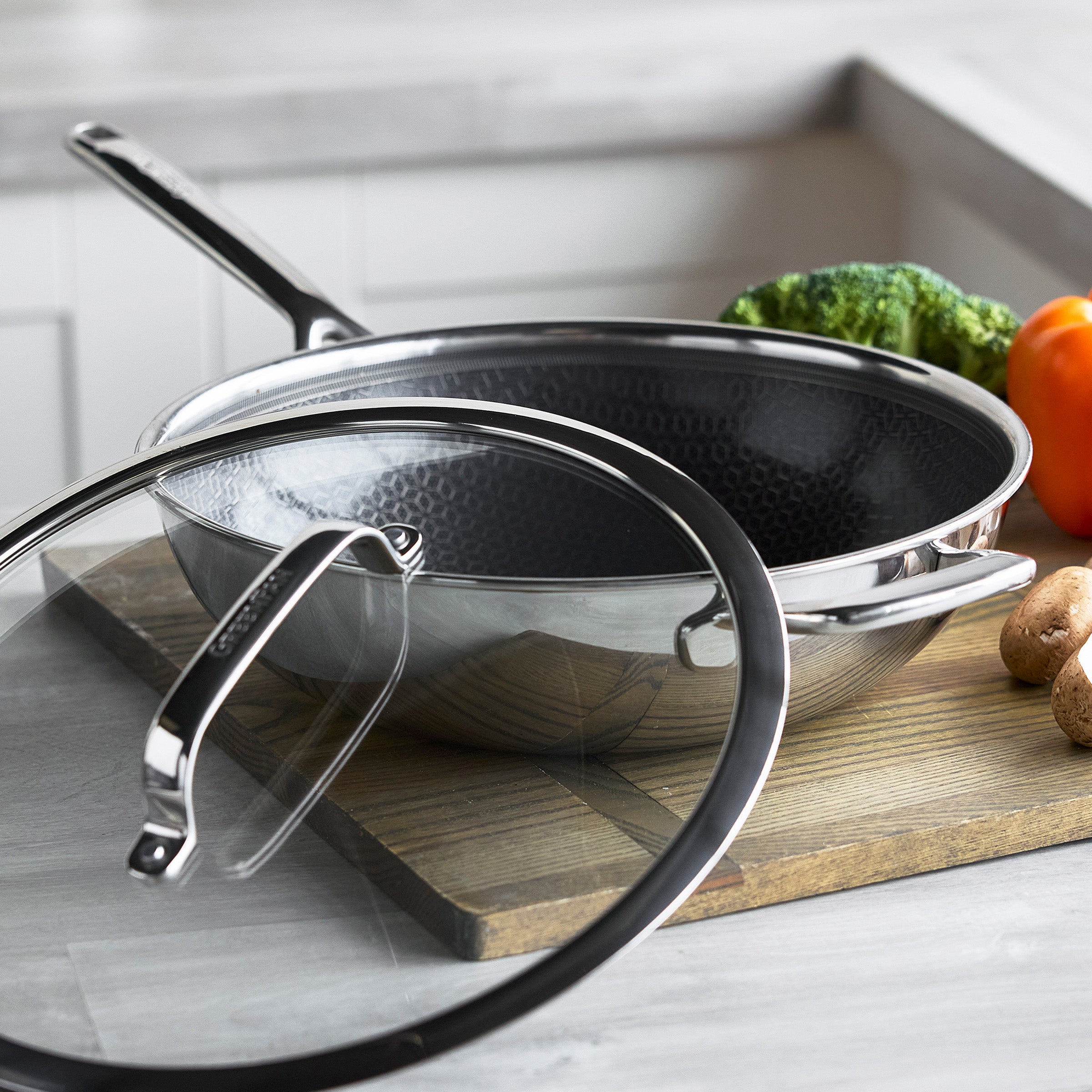 Spectra Thermobond Hybrid Ceramic Nonstick 12-Inch Wok Pan with Glass Lid - PFOA-Free, Scratch-Resistant Cookware for Stir Fry, Sauteing & Asian Cooking