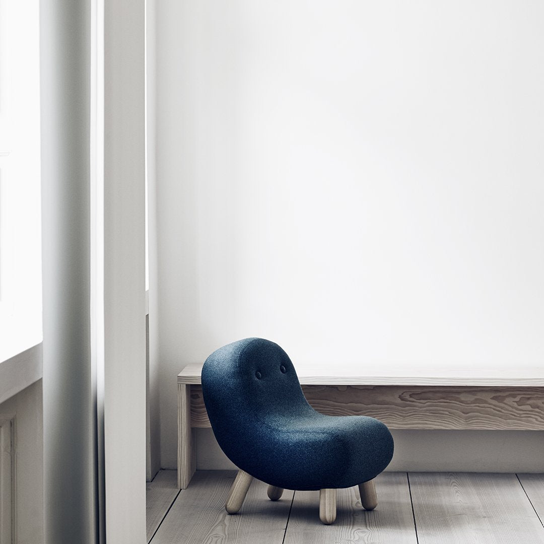 Lund Bob Chair - Comfortable Lounge Chairs for Indoor & Outdoor Use - Perfect for Patio, Poolside, and Living Room Relaxation