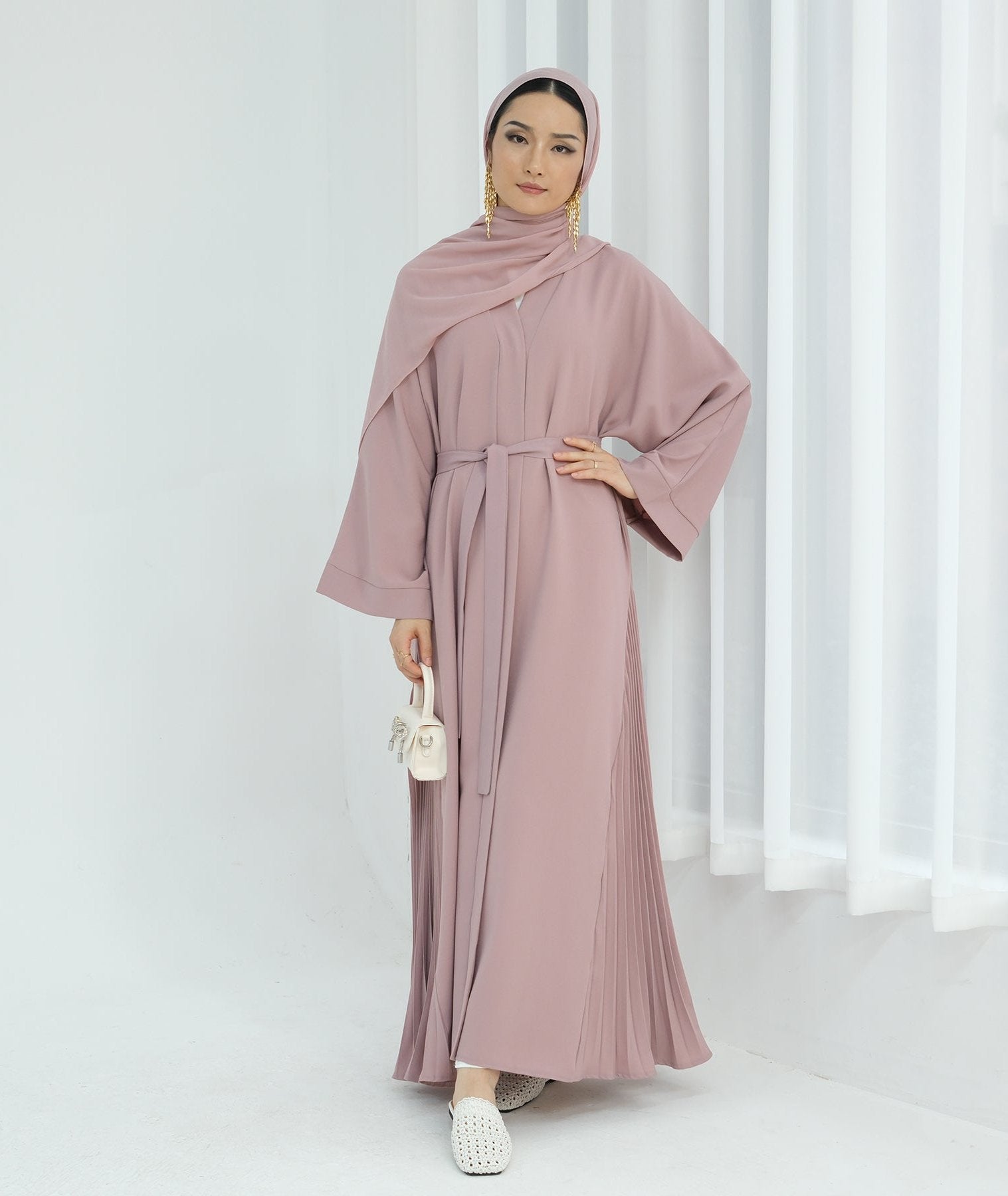 Hera Open Abaya Kimono - Pink Floral Loose Dress for Women | Modest Muslim Fashion | Perfect for Prayer, Eid, and Special Occasions