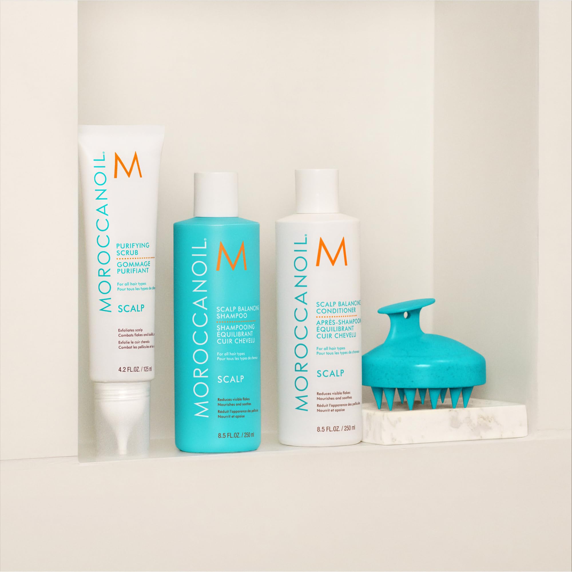Moroccanoil Scalp Massage Brush for Hair Growth & Relaxation - Detangling & Exfoliating Shower Brush for Men & Women - Perfect for Dry Scalp & Dandruff Relief