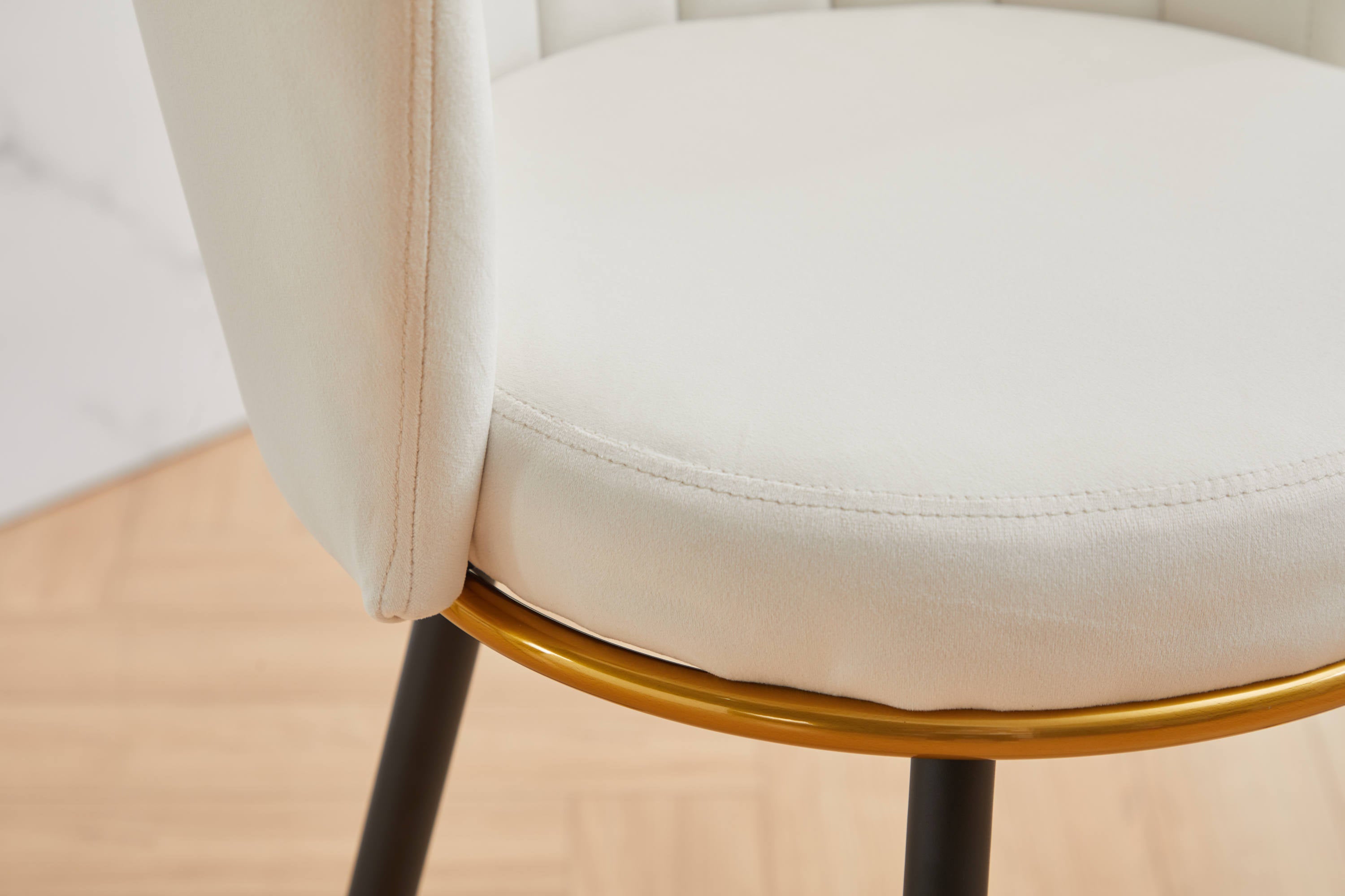 Set of 2 Counter Height Bar Stools - 360° Swivel Upholstered Barstools with Back Support & Sturdy Metal Legs, 26 Inch Seat Height, Soft Velvet Fabric, Gold Footrest - Perfect for Kitchen Islands, Breakfast Bars & Home Bars