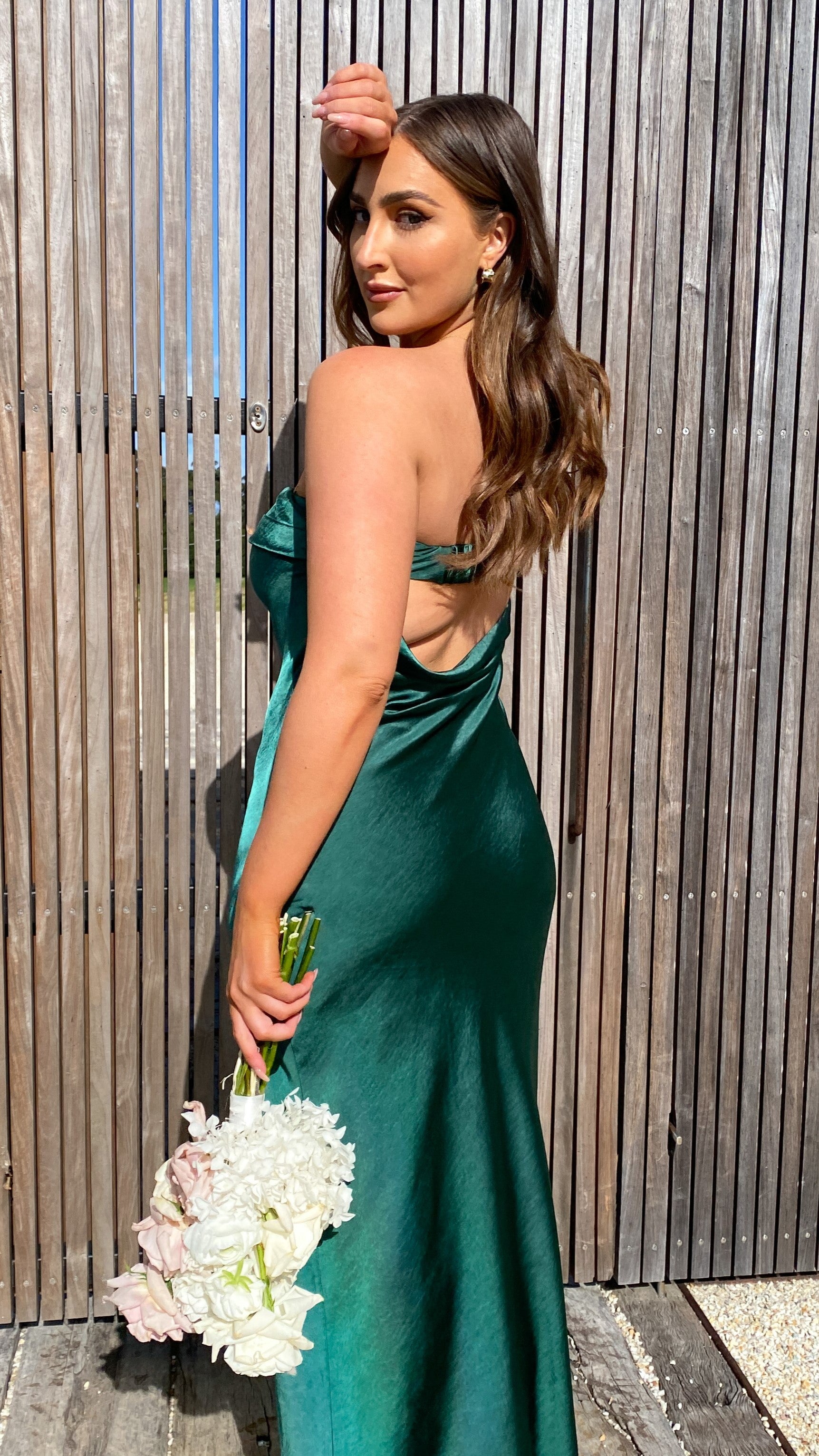 Gisele Maxi Dress - Elegant Emerald Green Long Flowy Dress for Women | Perfect for Summer, Beach Vacations & Evening Parties