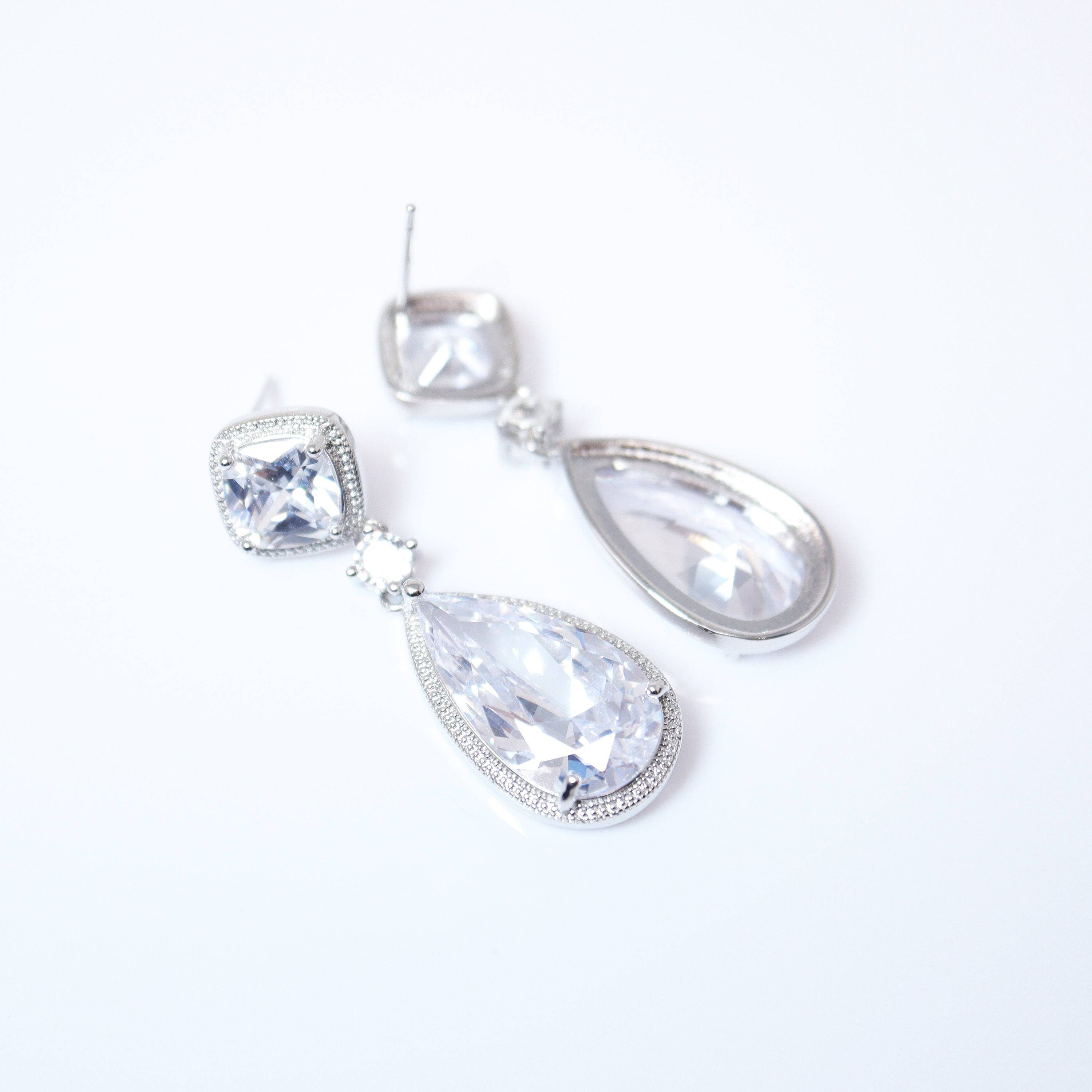 Cubic Zirconia Diamond Drop Galaxy Earrings for Women | Elegant Bridal Jewelry & Wedding Earrings | Sparkling Crystal Statement Earrings | Perfect for Bridal Party, Evening Gala & Special Occasions