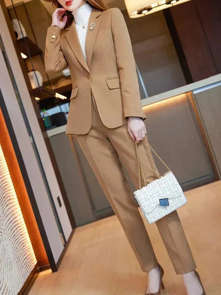 1 Button Women's Pantsuit for Business & Office Wear - Professional Formal Suit for Women - Perfect for Interviews, Meetings & Corporate Events