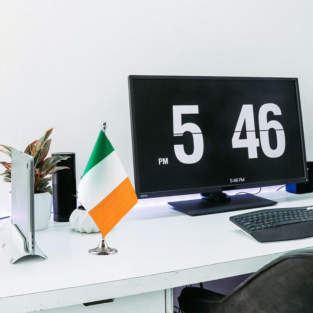 Irish Flag Mini Desk Decor - Ireland Table Flag for Home, Office & St. Patrick's Day Celebrations