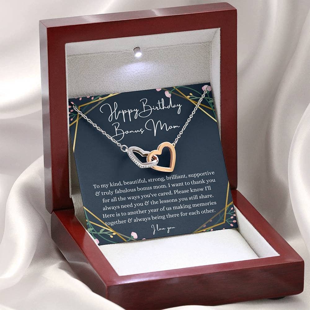 Handmade Personalized Interlocking Hearts Necklace - Unique Stepmom Birthday Gift from Stepdaughter/Stepson - Sentimental Jewelry for Bonus Mom - Perfect for Mother's Day, Christmas & Special Occasions