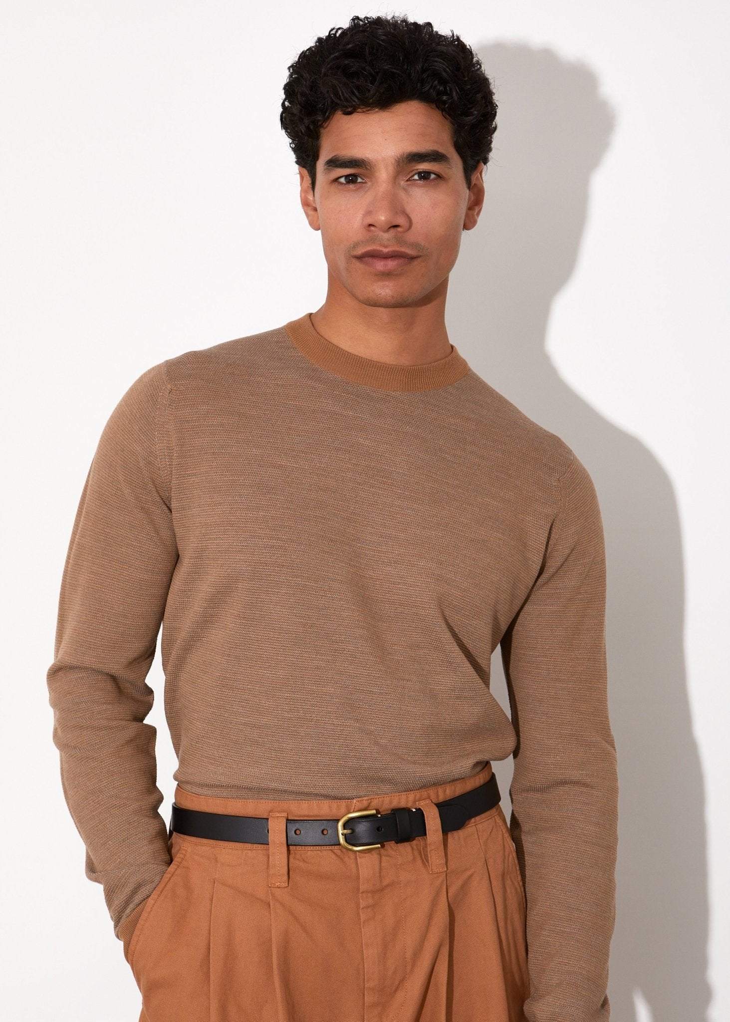 JOHN SMEDLEY Men's Textured Wool Crewneck Sweater - Nutmeg Brown | Warm Winter Knit Pullover for Casual Outfits & Office Wear