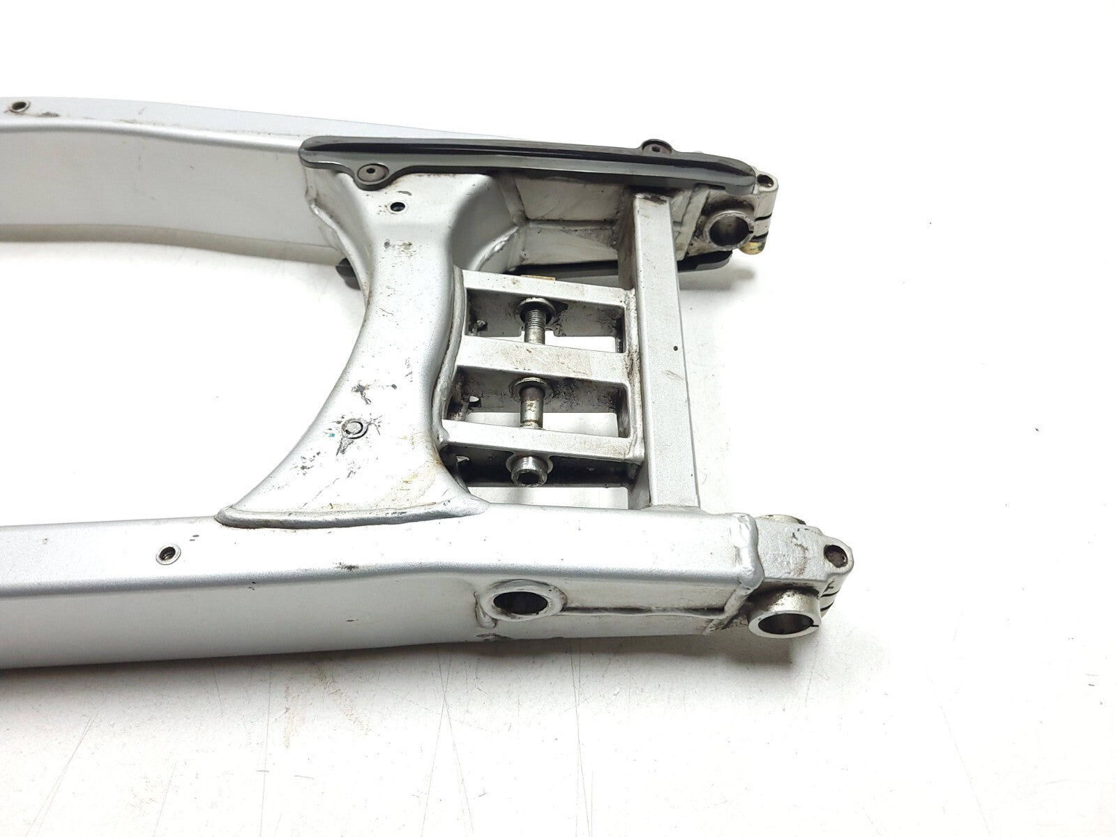 Original Ducati Monster M600 620 Swingarm OEM Replacement Part - Perfect for Motorcycle Repair & Custom Builds - Ride with Confidence on Your Ducati Bike