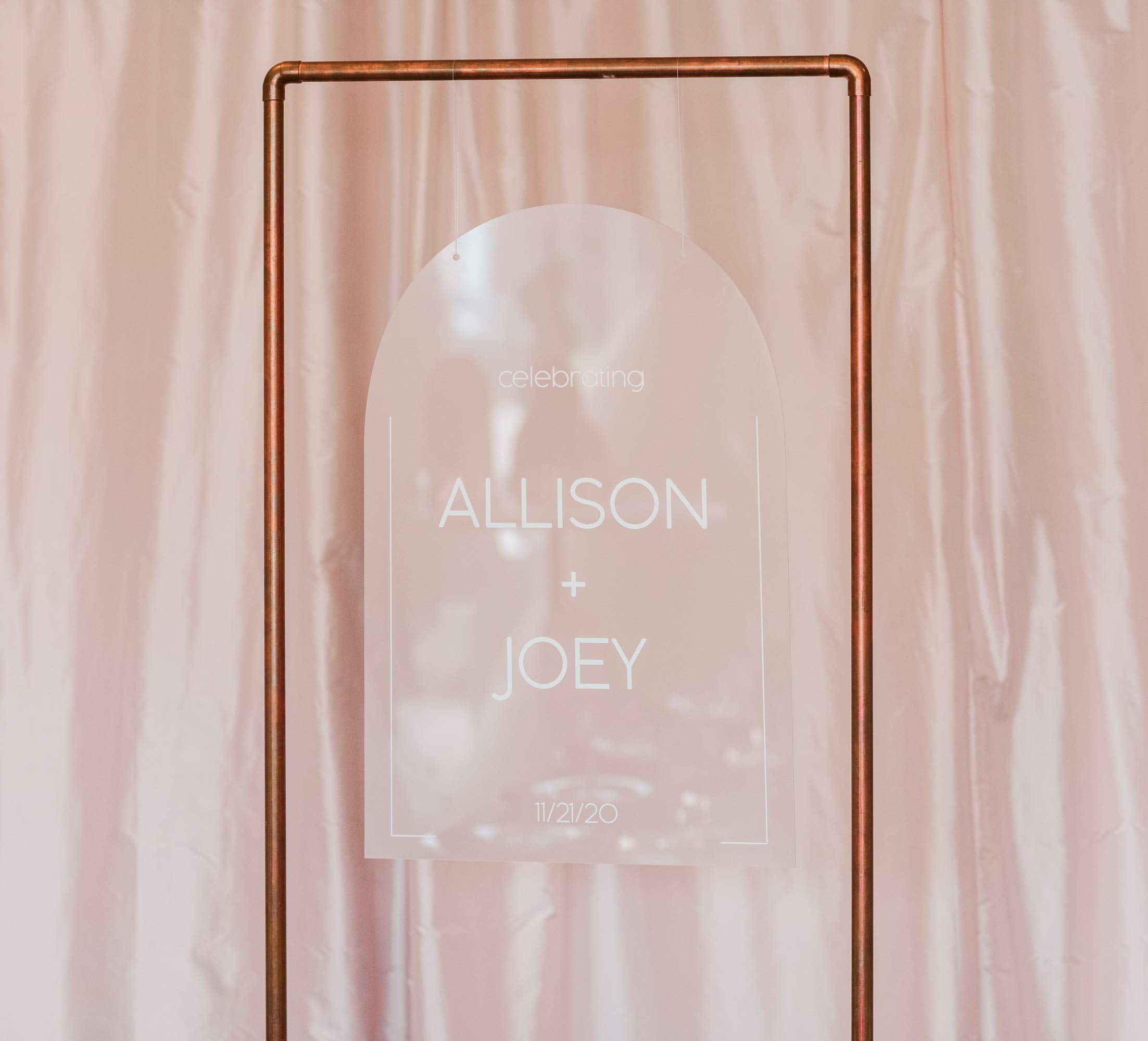 Elegant Frosted Acrylic Wedding Welcome Sign - Arch-Shaped Clear Modern Decoration for Wedding Ceremony & Reception Display - Perfect for Outdoor, Indoor, and Backyard Weddings