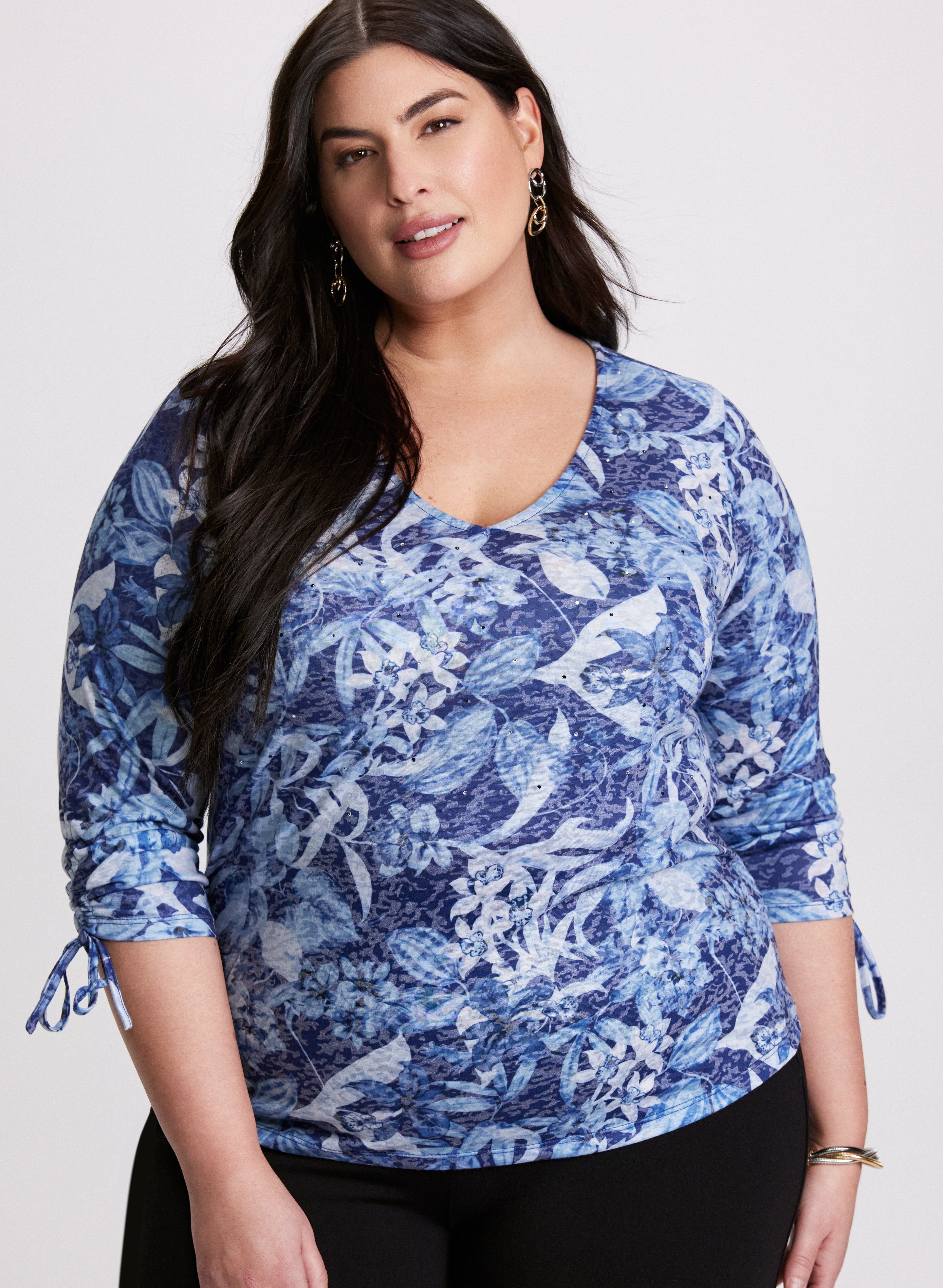 Floral Print T-Shirt for Women - Stylish Summer Casual Tee for Outfits, Travel & Everyday Wear