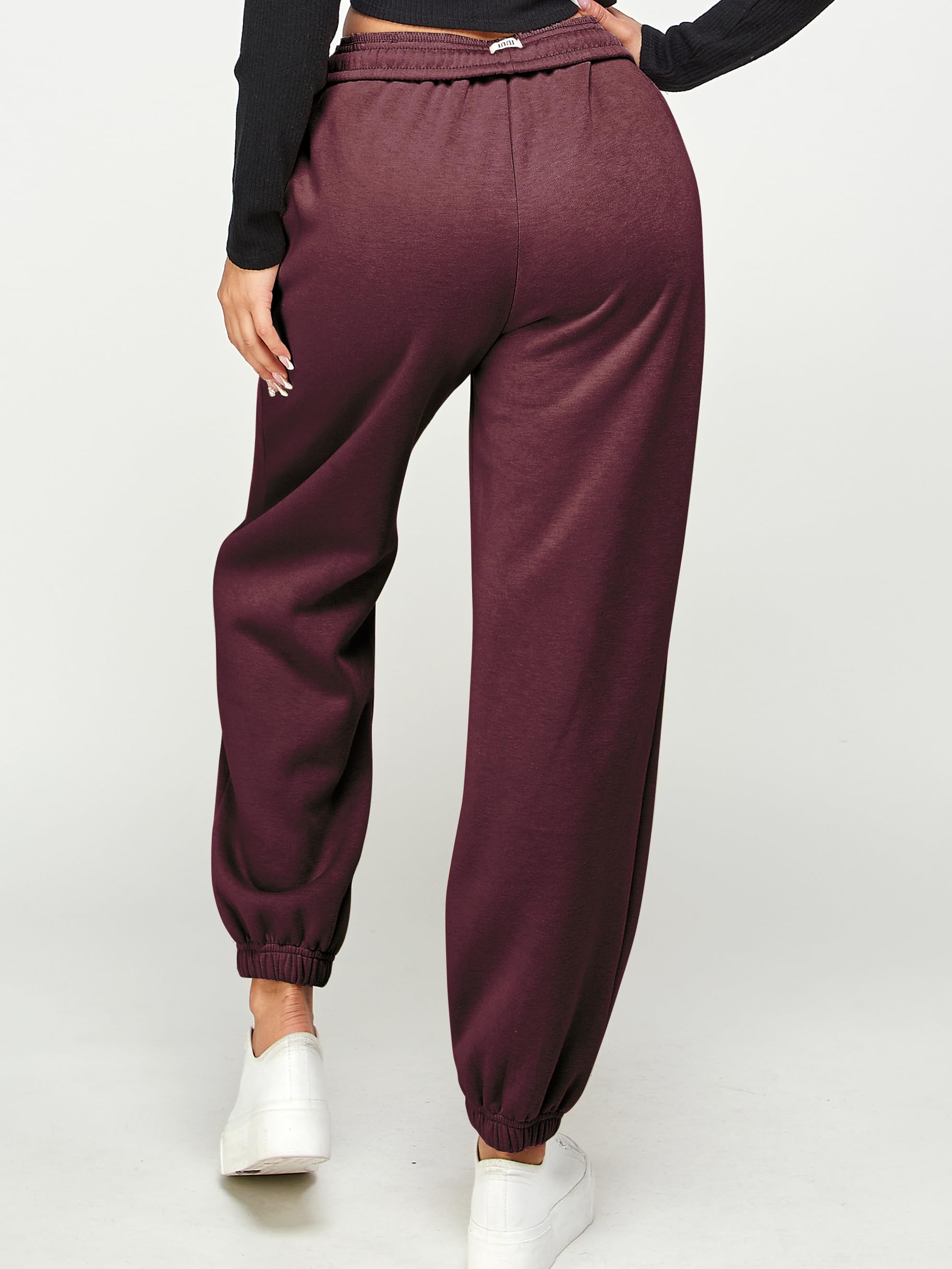 IUUI Women's High Waisted Fleece Sweatpants - Soft Warm Winter Joggers with Pockets, Cozy Lounge Pants for Yoga, Running, Home & Travel (Black, Large)
