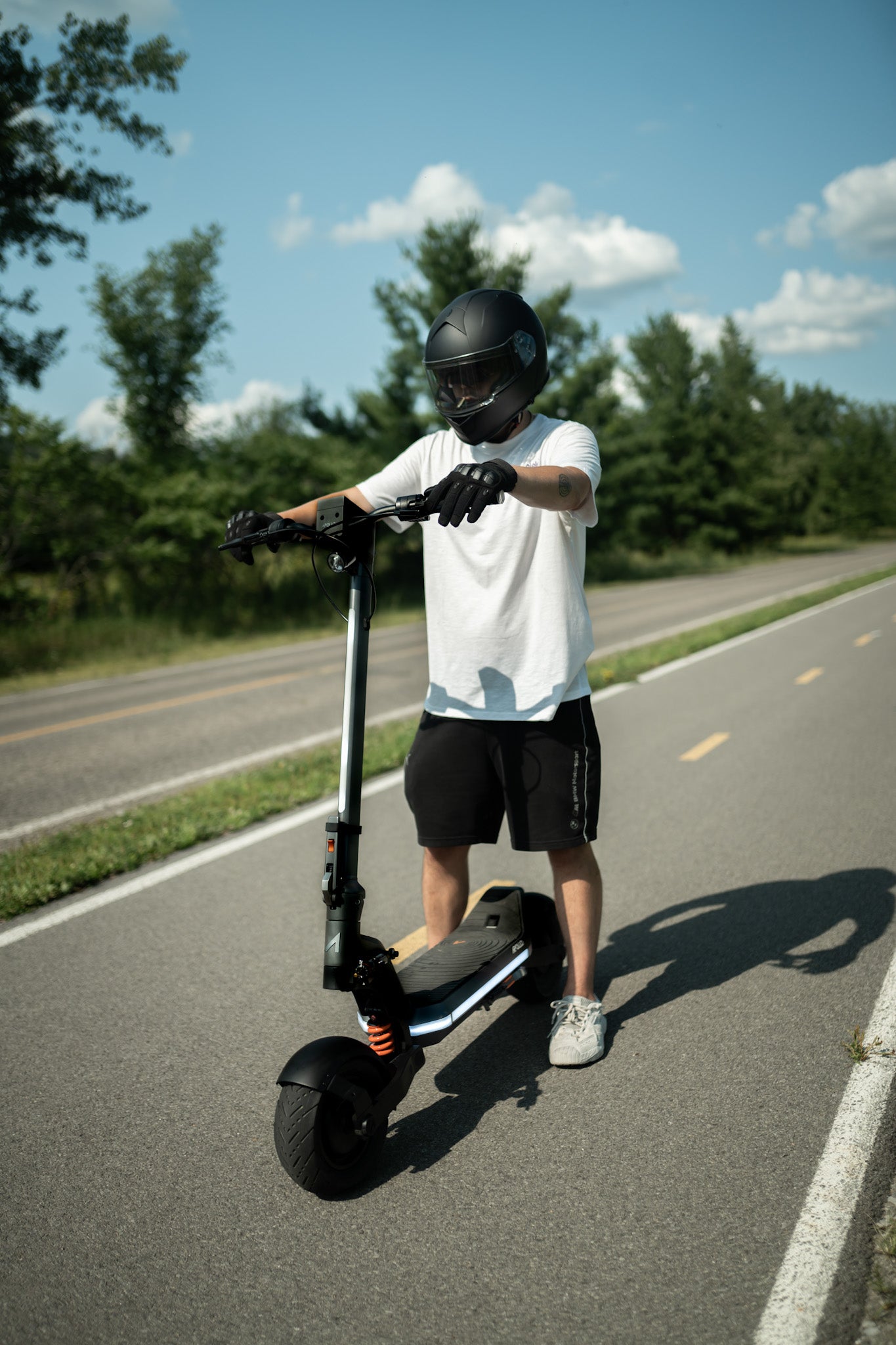 Apollo Phantom 2.0 Stellar Electric Scooter - 60V Powerful Motor, Long Range & High Speed - Perfect for Urban Commuting & Adventure Riding