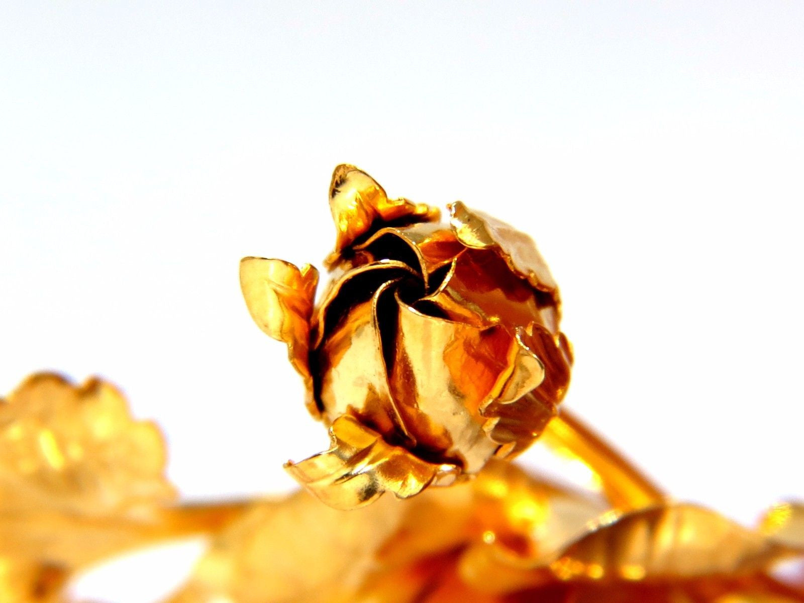 14K Gold Floral Still Life Rose Brooch Pin - Elegant Vintage Jewelry for Weddings, Parties & Special Occasions