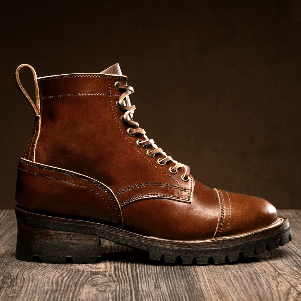 Premium Challenger Coffee Mug - Elegant Shinki Cordovan Leather Wrap - Perfect for Home, Office & Gifting