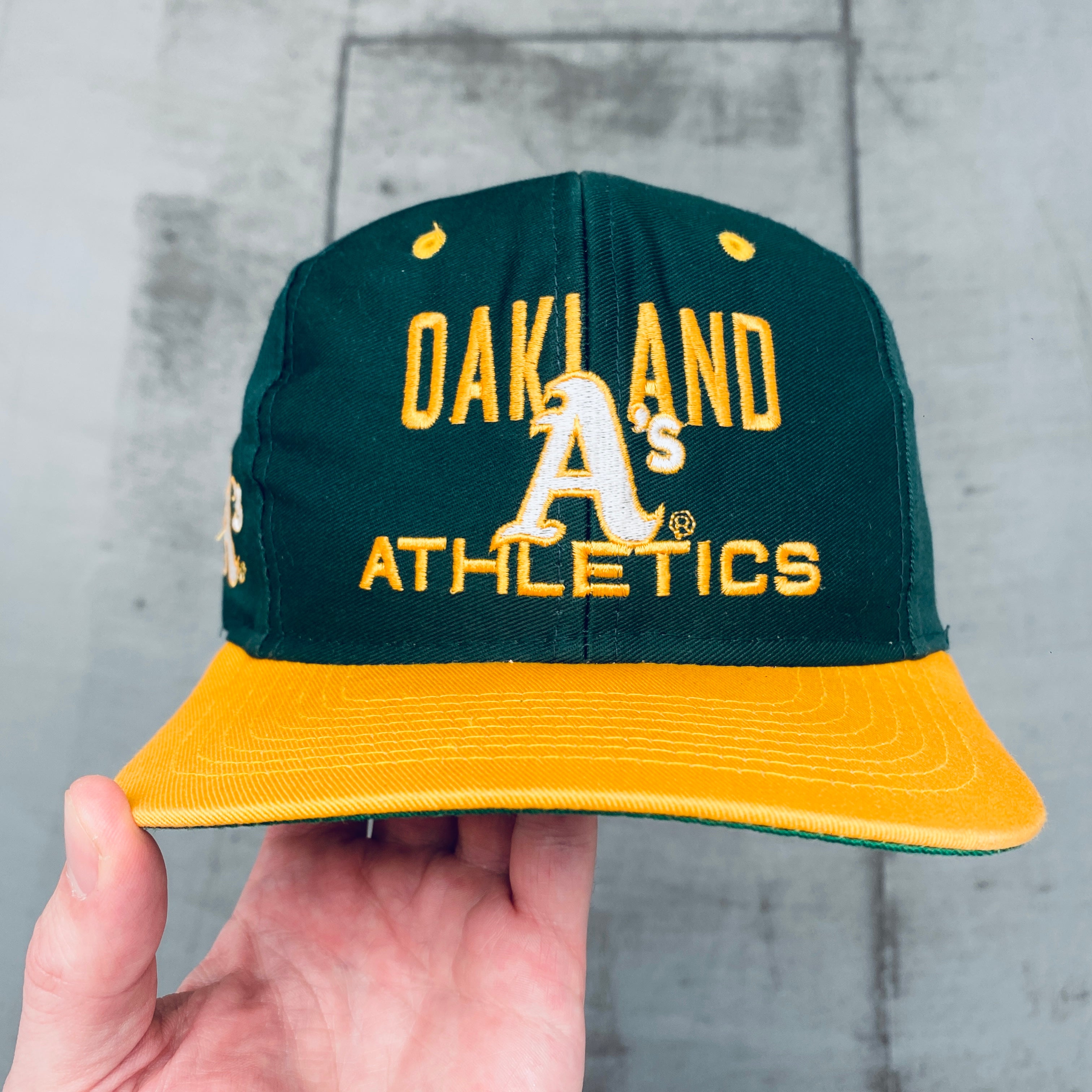 1990s Oakland Athletics Campri Embroidered Snapback Hat - Vintage Baseball Cap for Men & Women - Perfect for Sports Fans, Collectors and Casual Wear