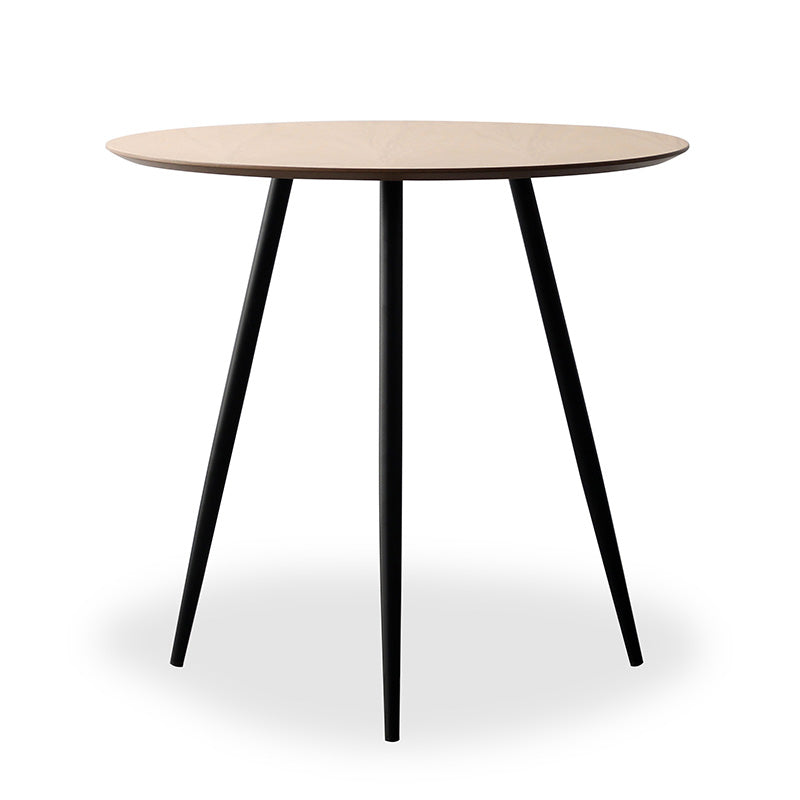 GINNY 31.5 Inch Round Dining Table for 4 - Natural & Black Wooden Kitchen Table - Perfect for Small Spaces, Breakfast Nook, and Cozy Dining Rooms