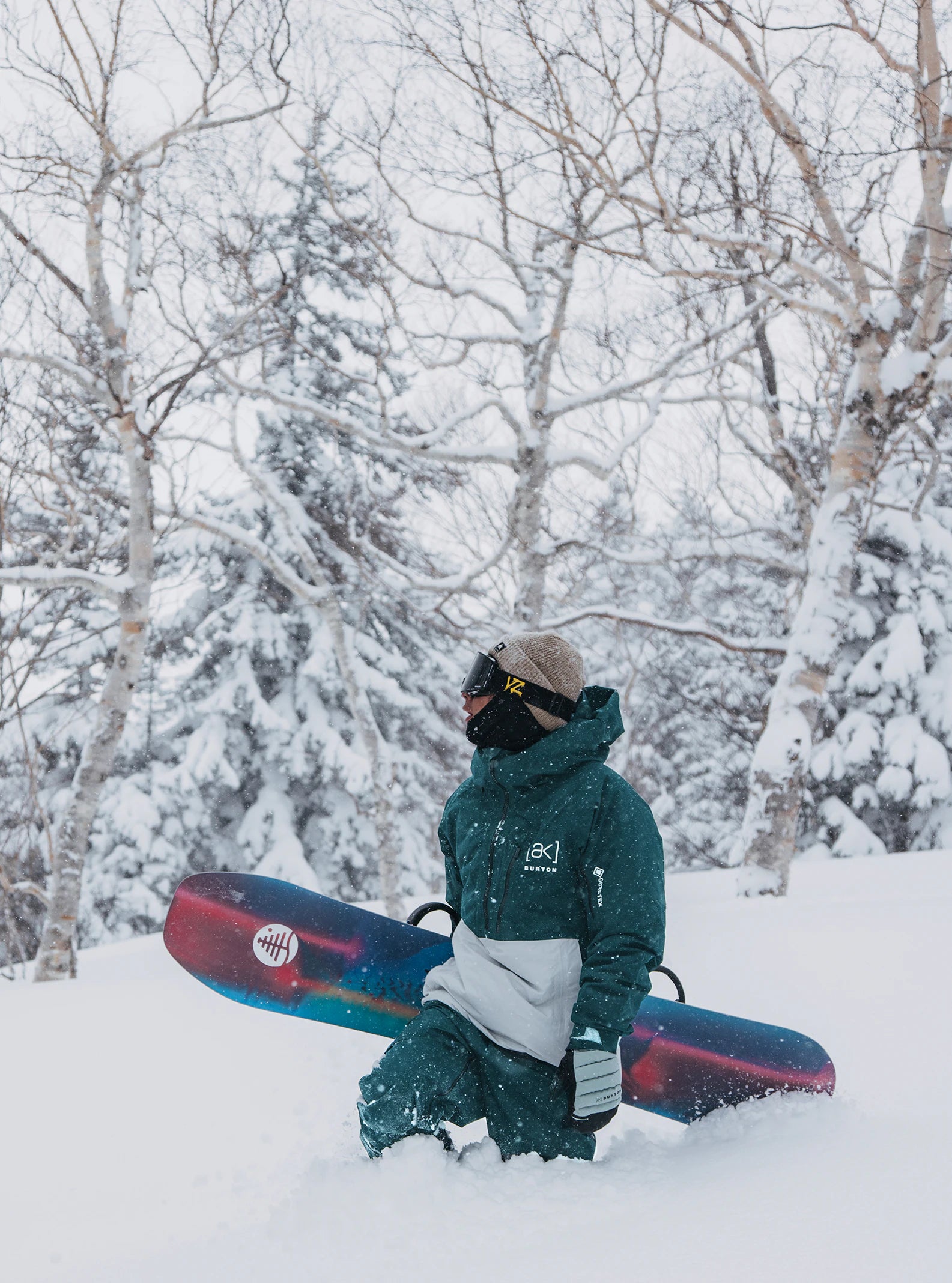 Burton AK GORE-TEX Velocity Anorak Jacket 2025 - Waterproof & Breathable Snowboard Outerwear for Men & Women | Perfect for Skiing, Snowboarding & Winter Adventures