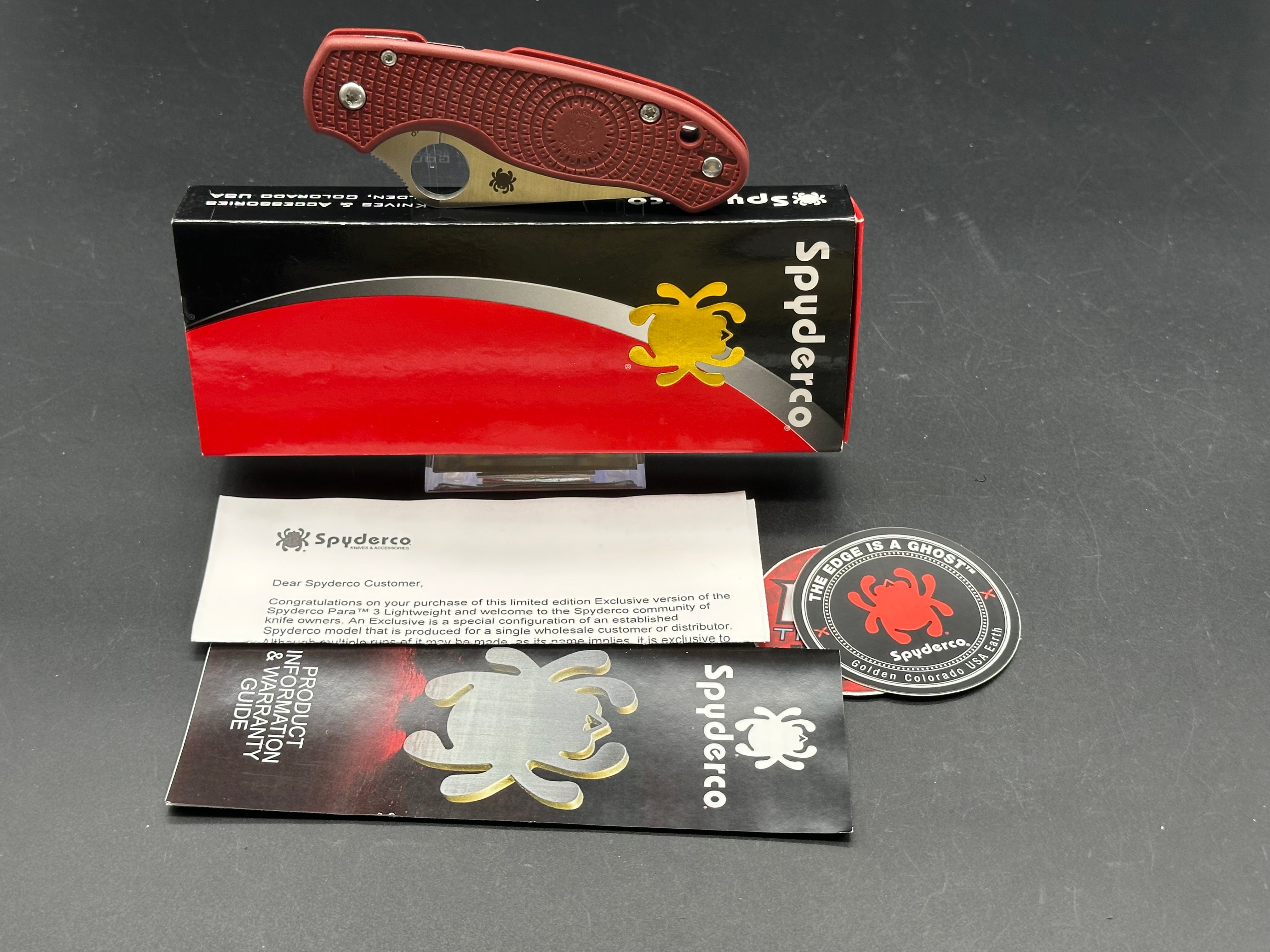 Spyderco Para 3 Lightweight Folding Knife - DLT Exclusive M390 Steel Blade (2.93