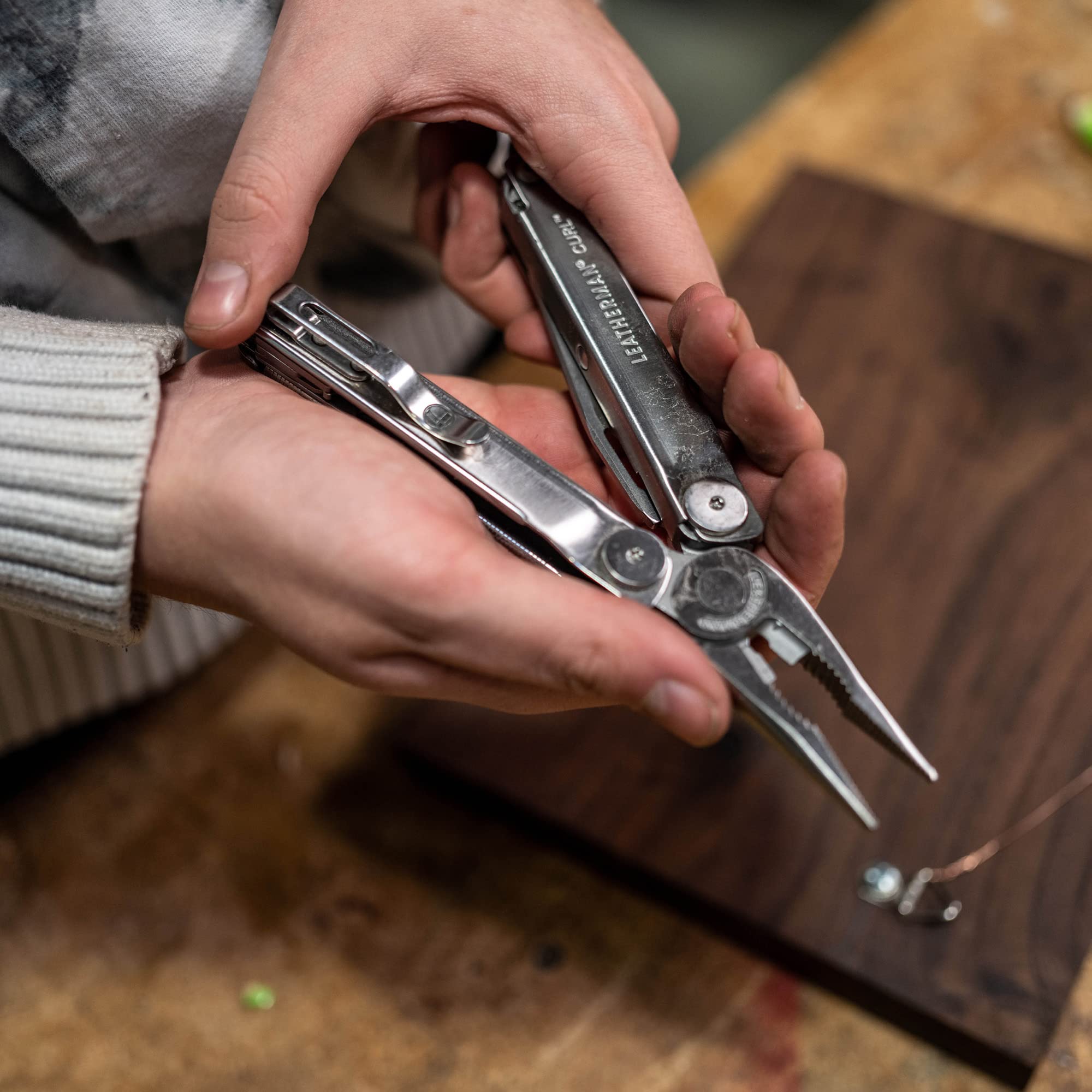 LEATHERMAN Curl Multitool - Stainless Steel Everyday Carry Tool with Nylon Sheath | Perfect for Camping, Hiking, DIY & Emergency Situations