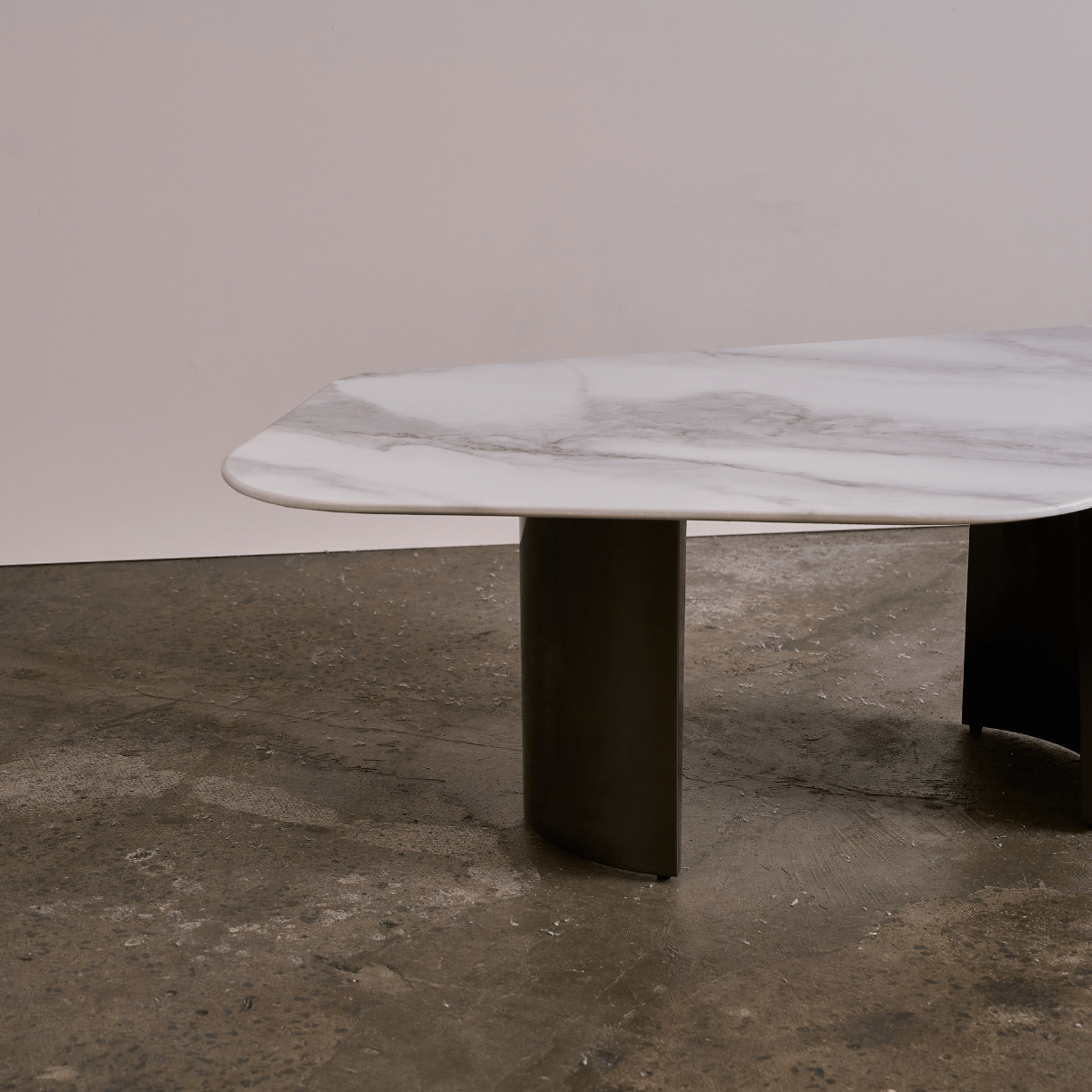 Durable Marble Stone Table - Elegant & Heavy-Duty Dining or Outdoor Patio Furniture for Home & Garden Decor