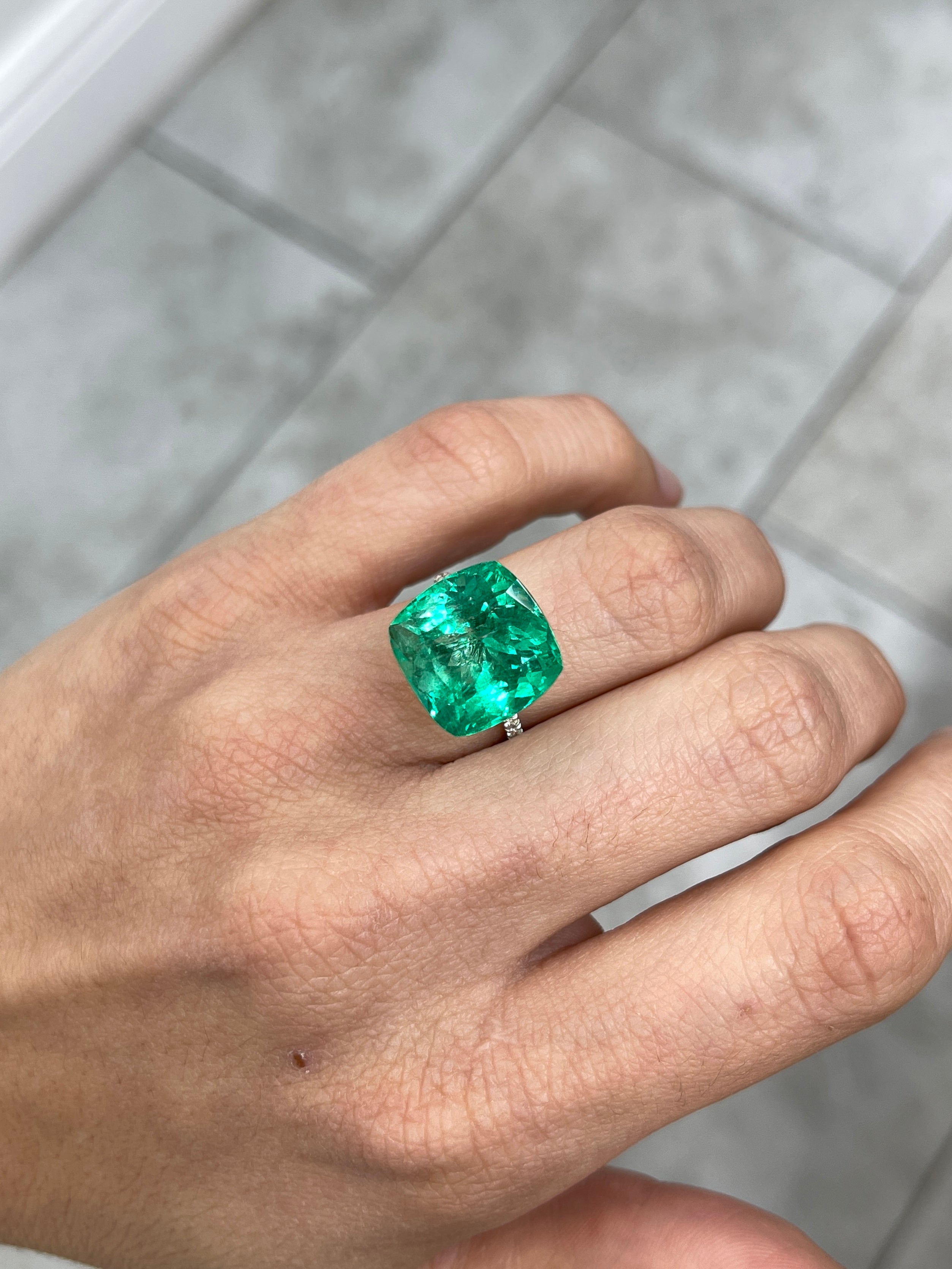 13.88 Carat 14x14mm Bluish Green Cushion Cut Loose Colombian Emerald - Ethically Mined Natural Gemstone for Jewelry Making, Engagement Rings & Luxury Gifts