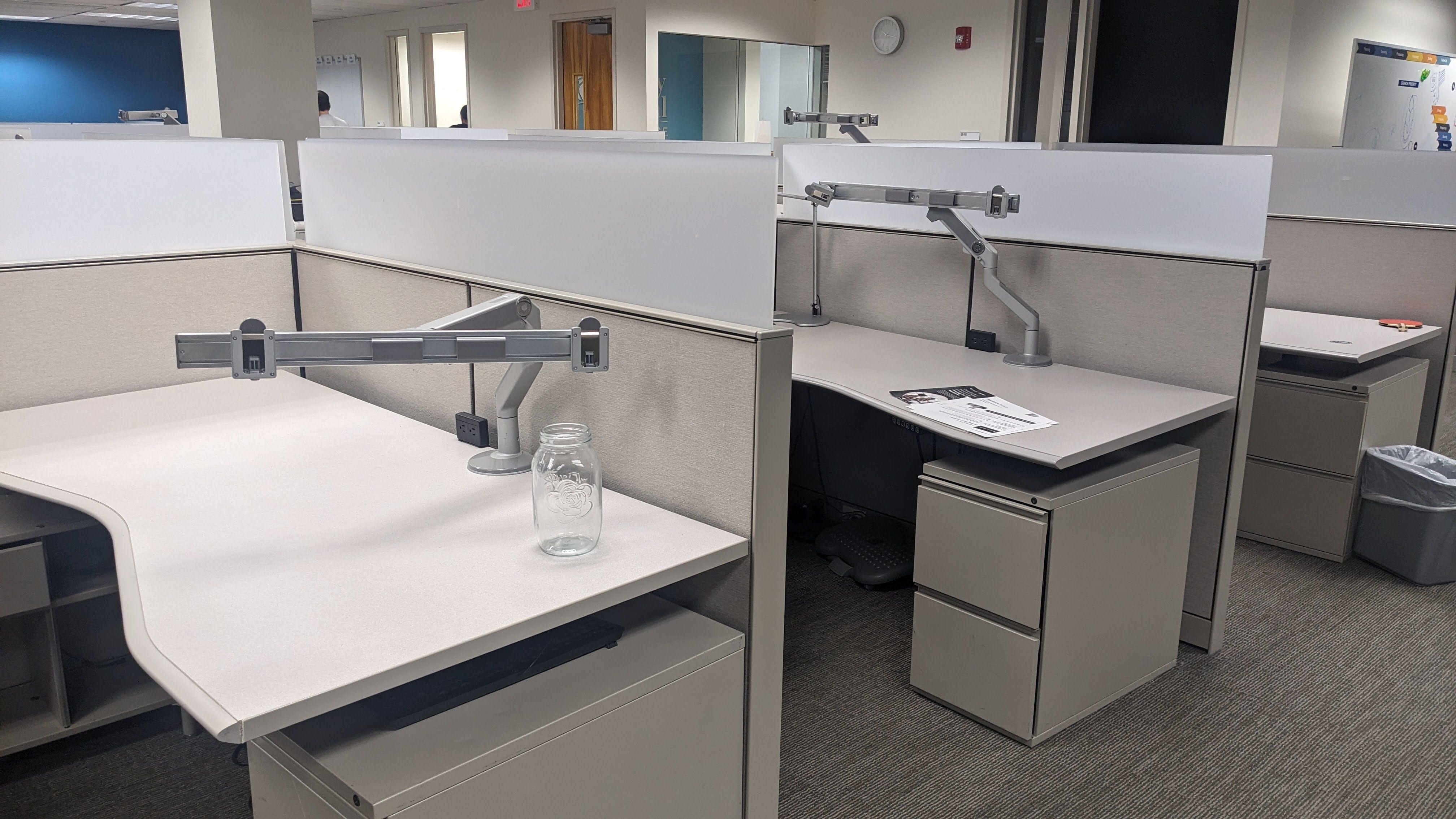 Premium Used Herman Miller Cubicles for Office & Workspace - High-Quality Refurbished Office Partitions & Workstations