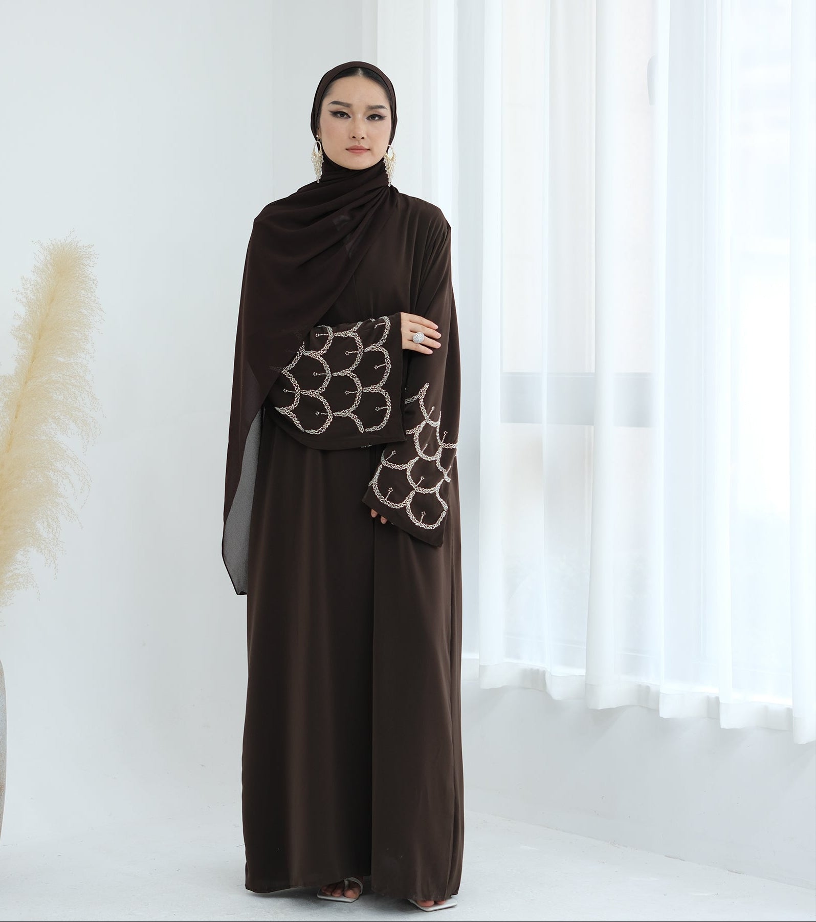 Irssane Nida Open Abaya Kimono - Brown Islamic Prayer Dress for Women | Perfect for Eid, Mosque & Special Occasions