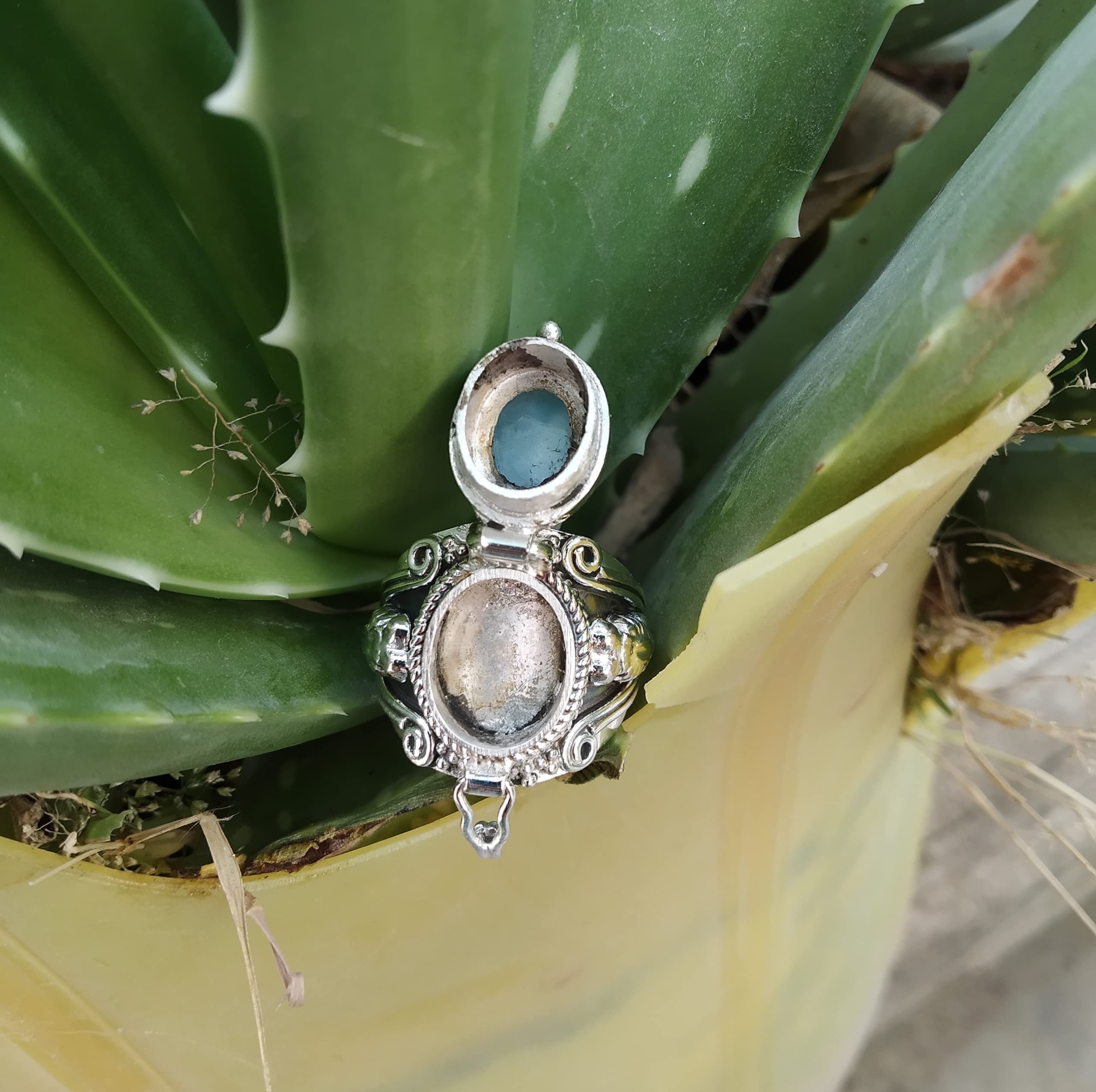 Boho Poison Ring - 925 Sterling Silver Handmade Vintage Style Statement Ring with Dominican Republic Larimar | Poison Locket & Pillbox Ring for Women | Perfect for Gothic Fashion, Witchy Aesthetic & Boho Jewelry Collection