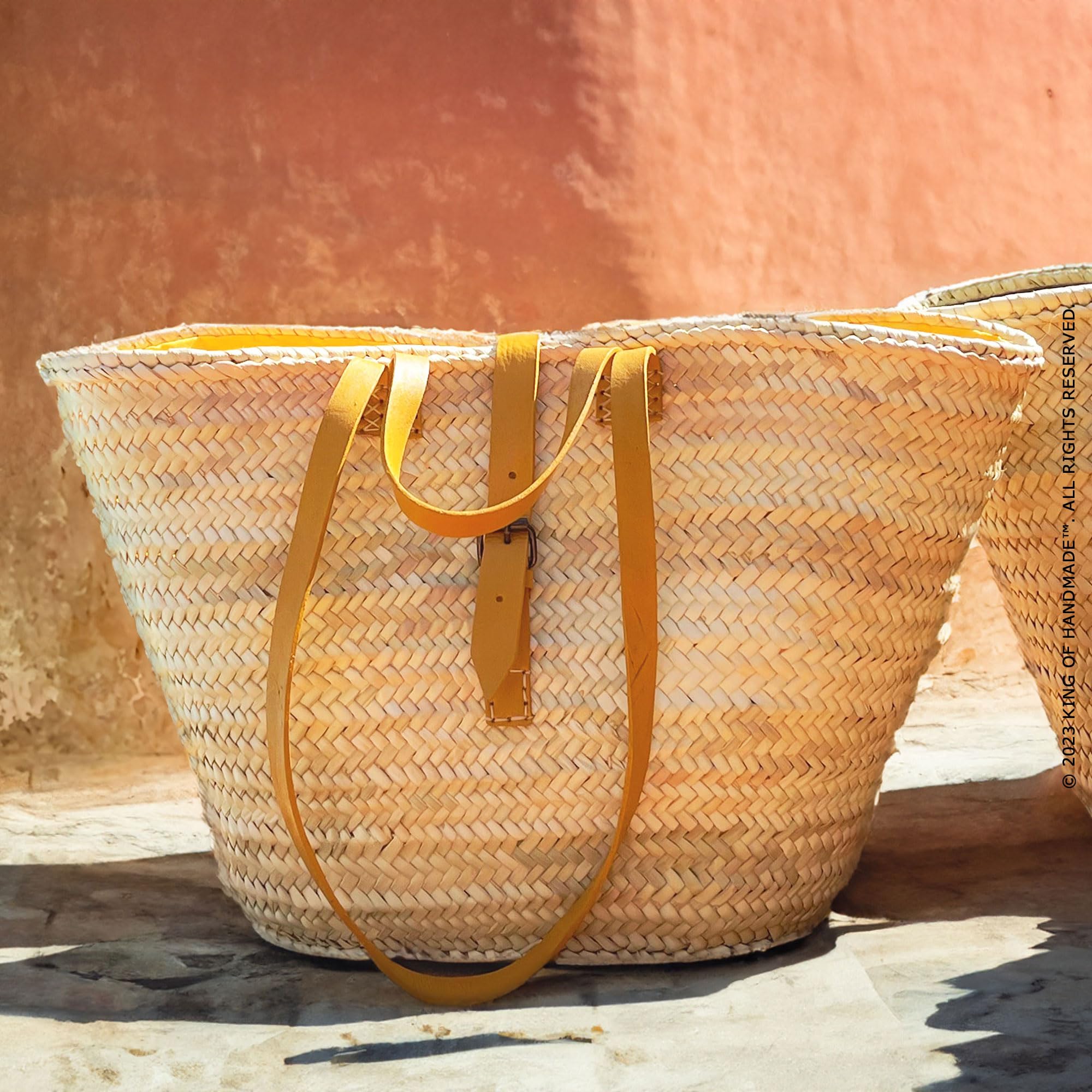 Stylish Straw Beach Tote Bag for Women - Fashionable Vacation Tote & Picnic Basket - Perfect for Beach Trips, Travel, and Outdoor Gatherings - Elegant French Woven Handbag (Yellow)