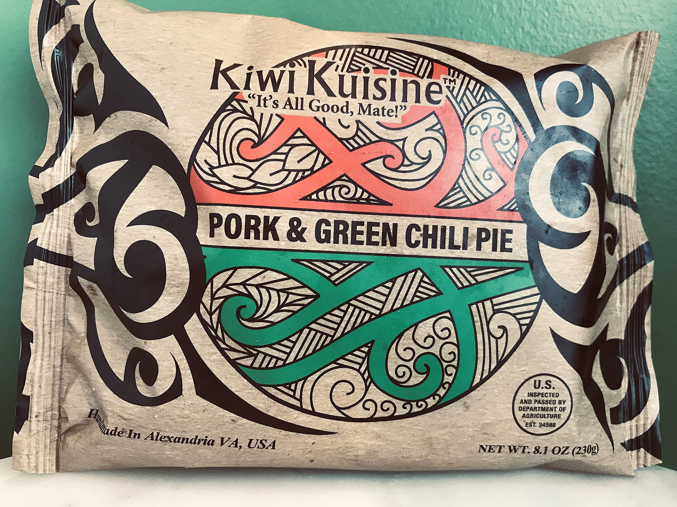 Kiwi Cuisine Pork & Green Chili New Zealand Style Pies - 12 Pack | Authentic Handmade Meat Pies | Perfect for Parties, Picnics & Quick Meals
