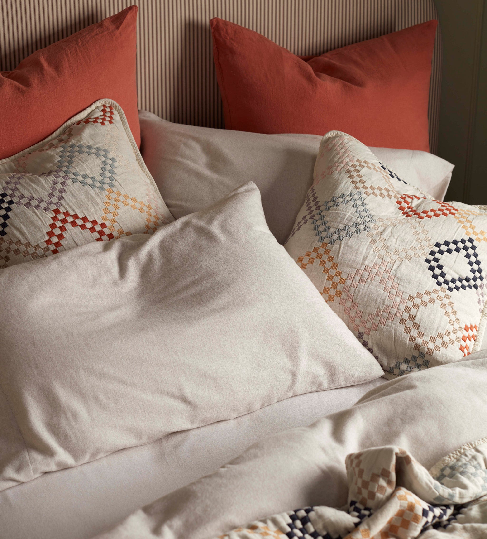 Natural Henry Brushed 100% Cotton Pillowcase - Soft & Breathable Bedding for Side Sleepers & Sensitive Skin - Perfect for Home, Hotel, and Travel Use