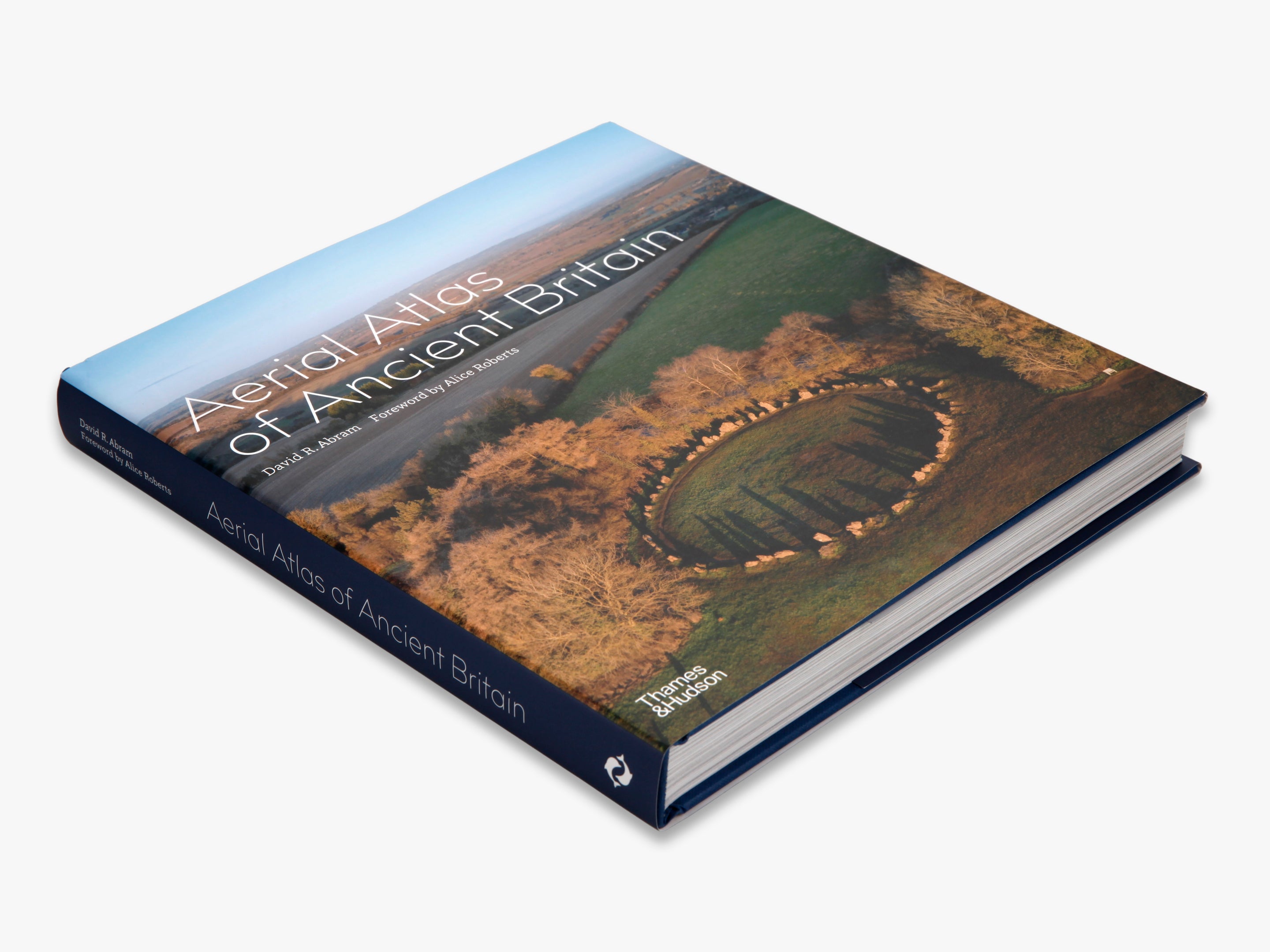 Aerial Atlas of Ancient Britain - Discover Historical Landmarks & Ancient Sites from Above - Perfect for History Enthusiasts & Travel Planning
