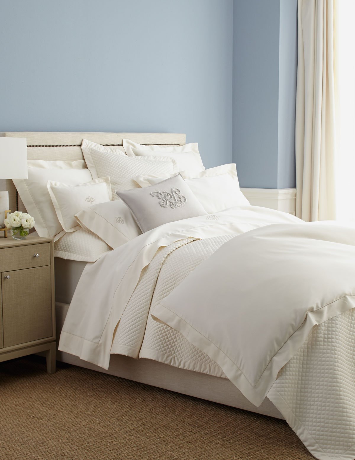 Ralph Lauren Langdon 624TC Pale Sapphire Blue Standard Pillowcases - Luxury 100% Cotton Bedding for Home & Hotel Use