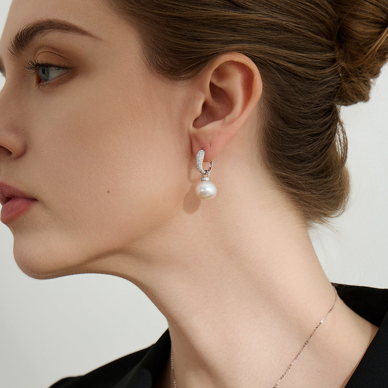 18K Solid Gold Edison Pearl Earrings for Women - Luxury Freshwater Pearl Stud Earrings - Perfect Gift for Birthday, Anniversary & Valentine's Day - Elegant Jewelry for Parties, Weddings & Special Occasions