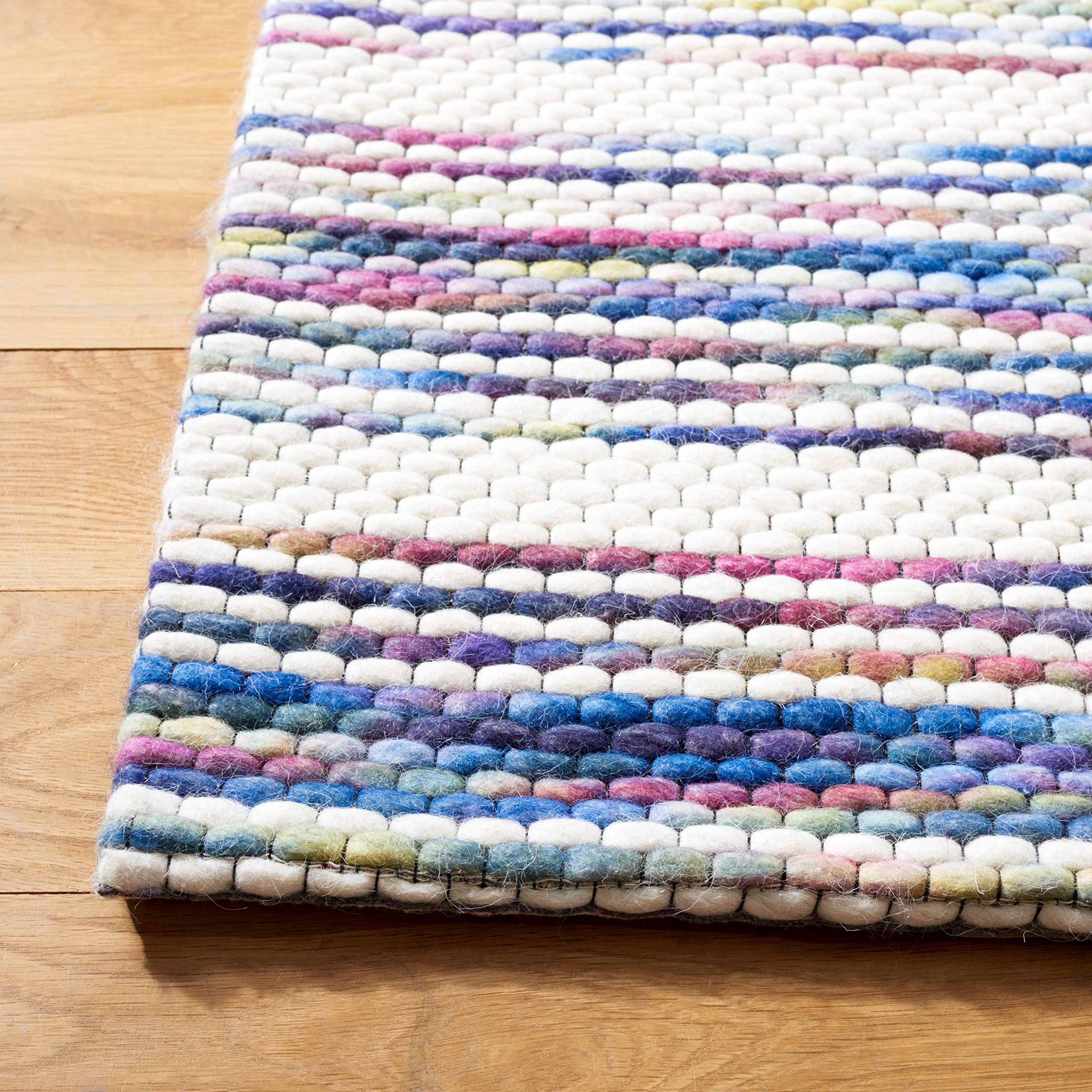 SAFAVIEH Marbella Collection 6'x6' Square Ivory & Blue Wool Area Rug - Handmade Premium Quality for Living Room, Dining Room & Bedroom Decor | Soft & Durable Floor Covering for Home Interior Design