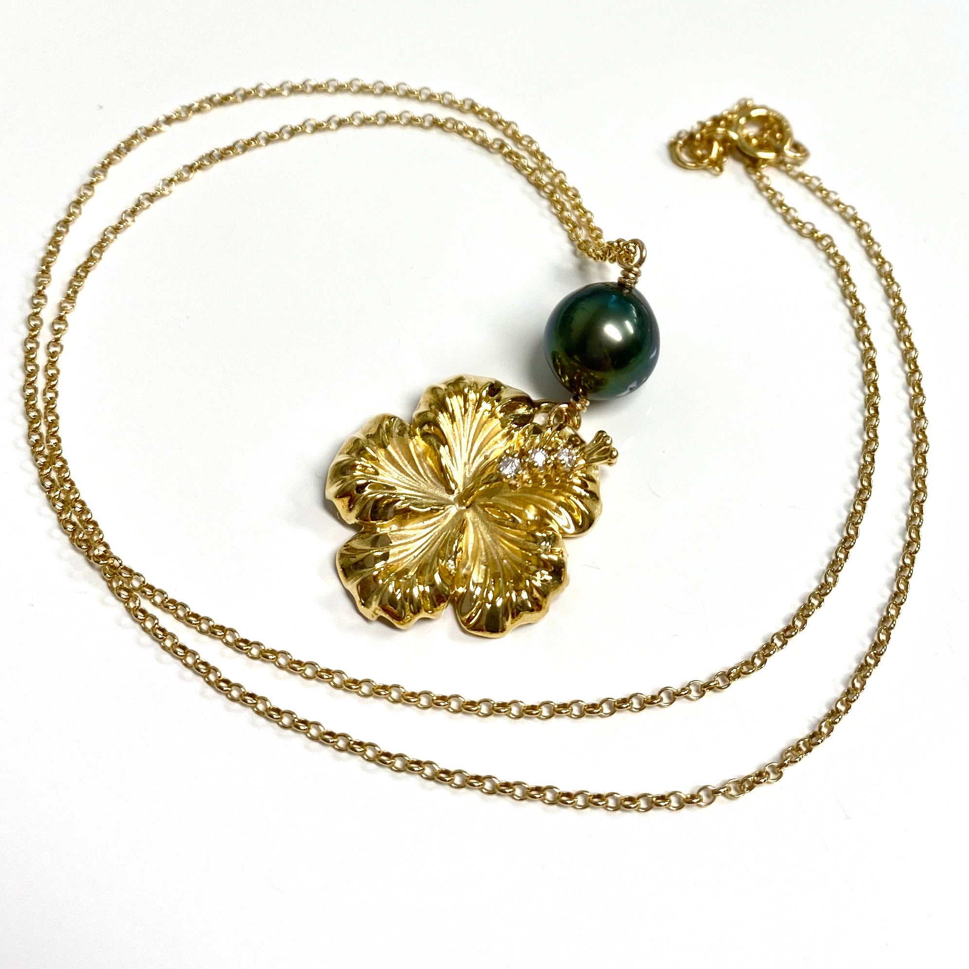 Exquisite Tahitian Pearl Hibiscus Pendant Necklace (N345) - Elegant Hawaiian Jewelry for Women, Perfect for Weddings, Parties & Special Occasions