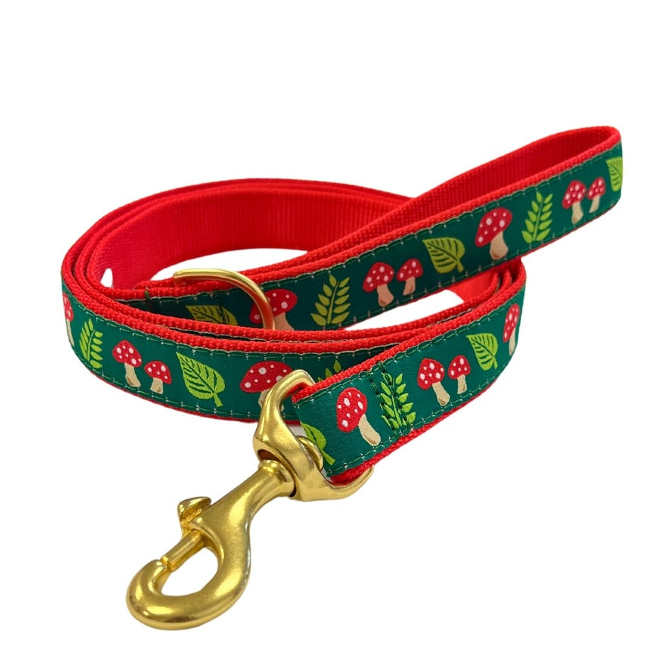 Premium Mushroom Print Dog Leash - Durable & Adjustable Pet Lead for Small to Medium Dogs - Perfect for Walks, Hiking & Outdoor Adventures