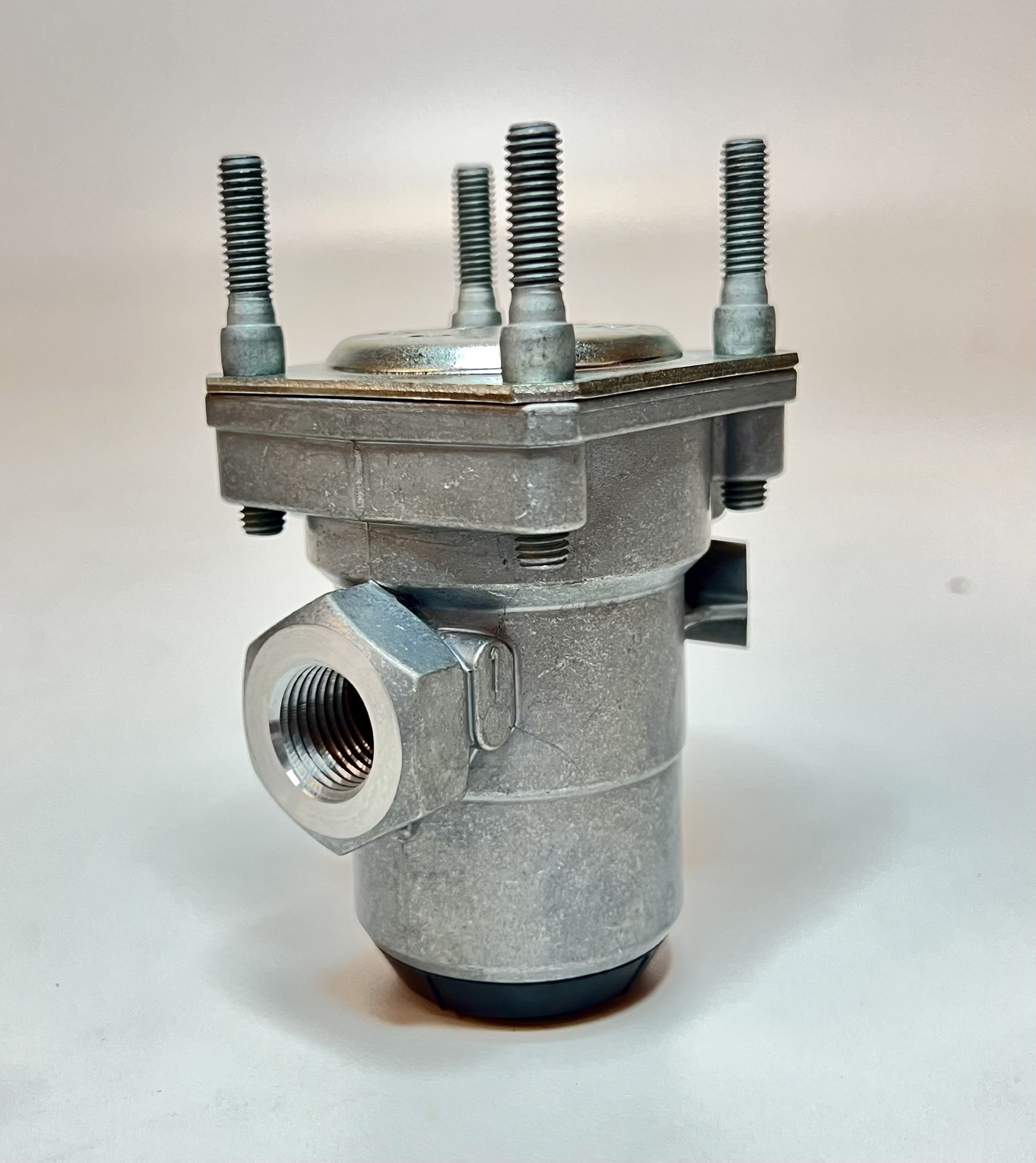 Genuine WABCO Air Pressure Control Valve for Gearbox - OEM 4213559312 | Heavy Duty Truck & Trailer Transmission Repair Part