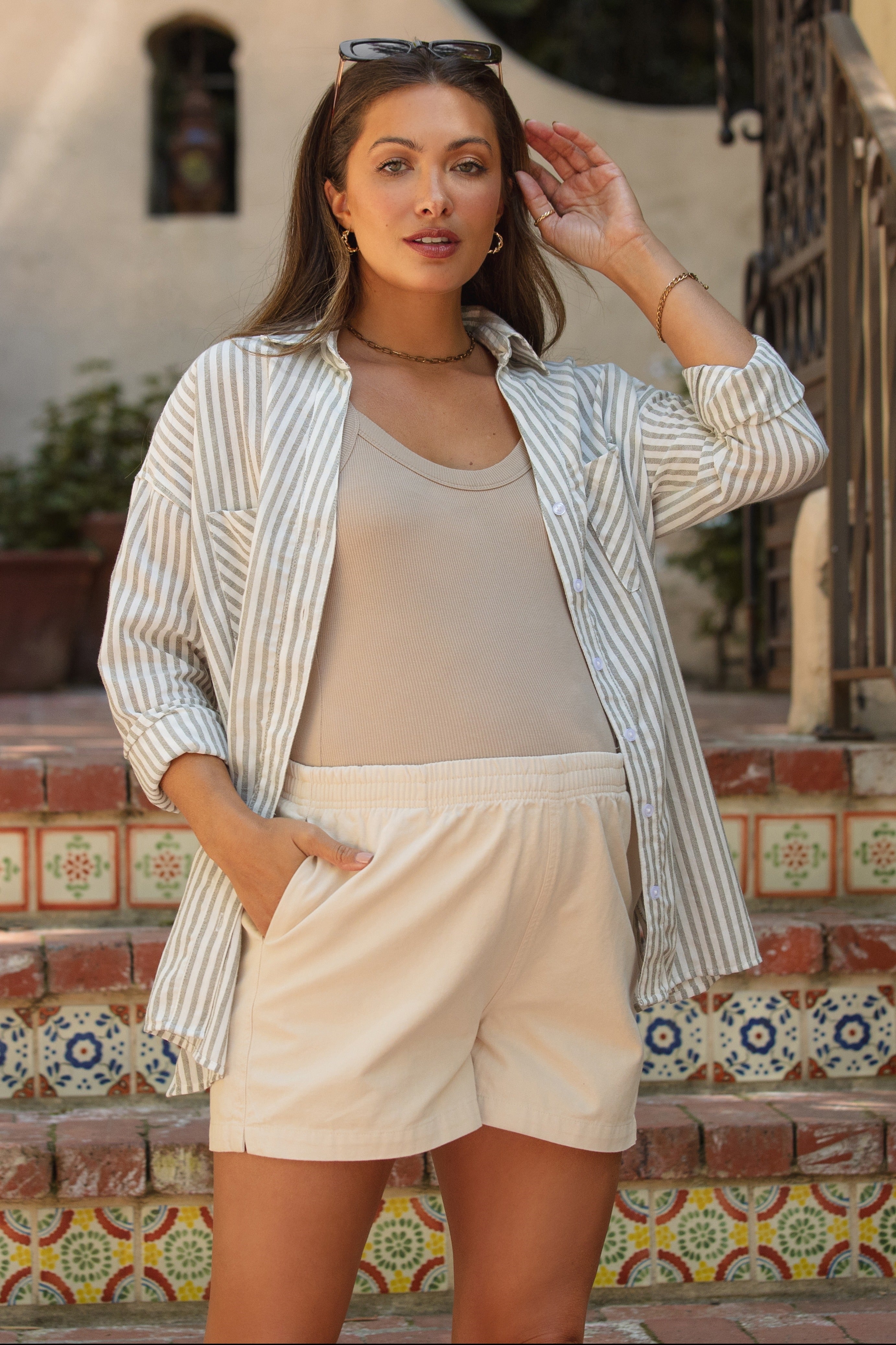 Beige Woven Cotton Maternity Shorts for Women - Comfortable Pregnancy Summer Shorts with Stretchy Waistband - Perfect for Casual Wear, Beach Outings & Maternity Photos