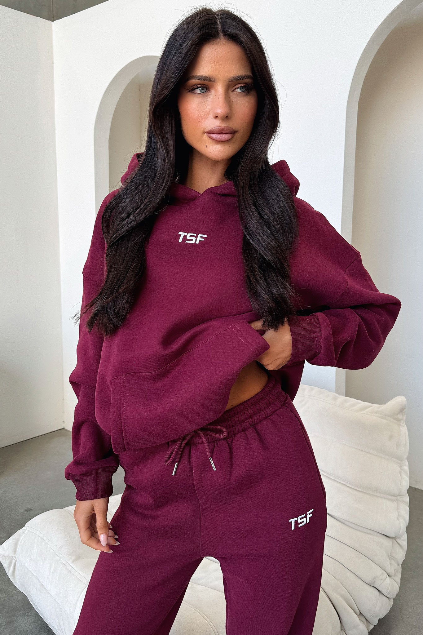 Kaztek Hoodie for Men & Women - Soft Fleece Pullover with Kangaroo Pocket, Maroon - Perfect for Casual Wear, Outdoor Activities & Lounge Comfort